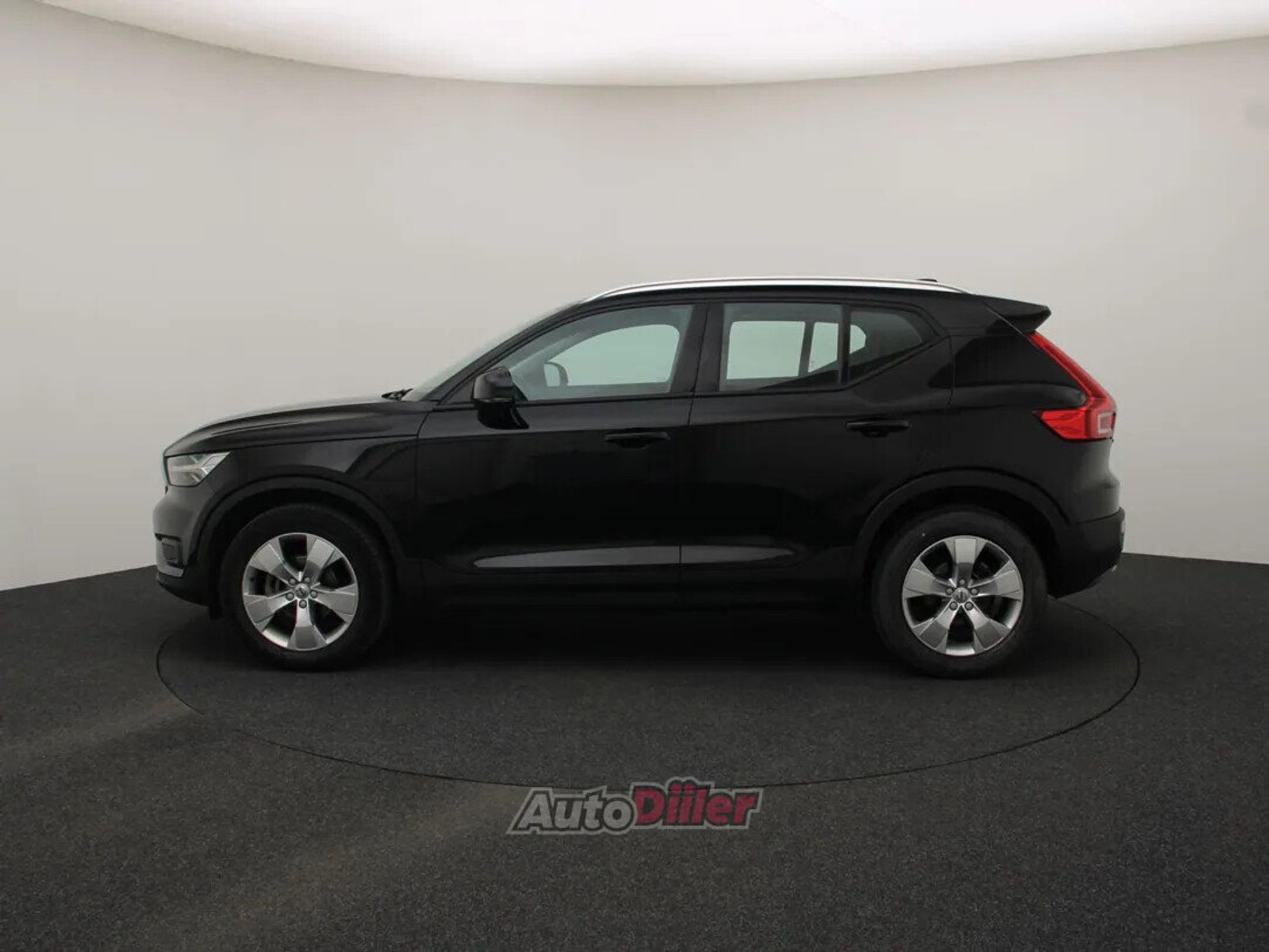 Volvo XC40 Business Pro 1.5 95kW 2021, photo 6/10