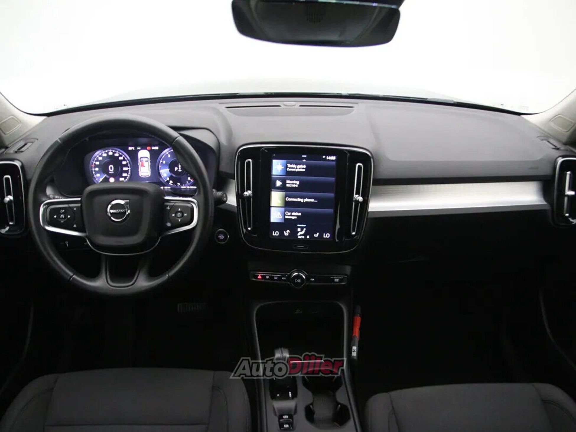 Volvo XC40 Business Pro 1.5 95kW 2021, photo 2/10