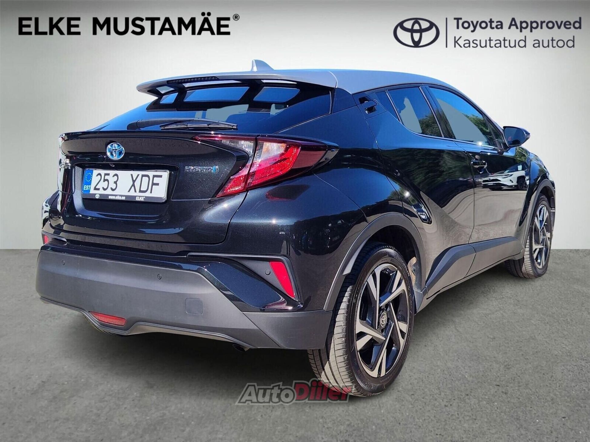 Toyota C-HR Style Plus 1.8 72kW 2023, photo 2/10