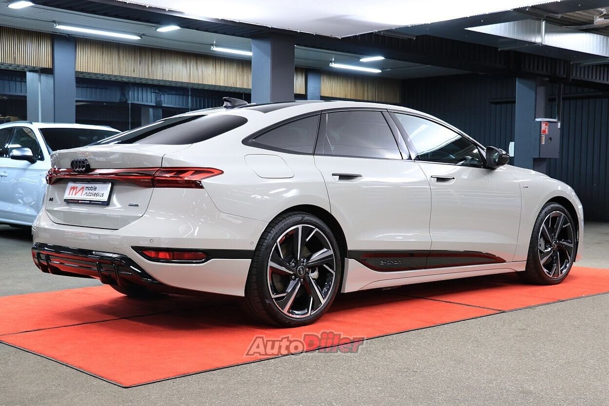 Audi A6 quattro S-Line 138kW 2026, photo 4/10