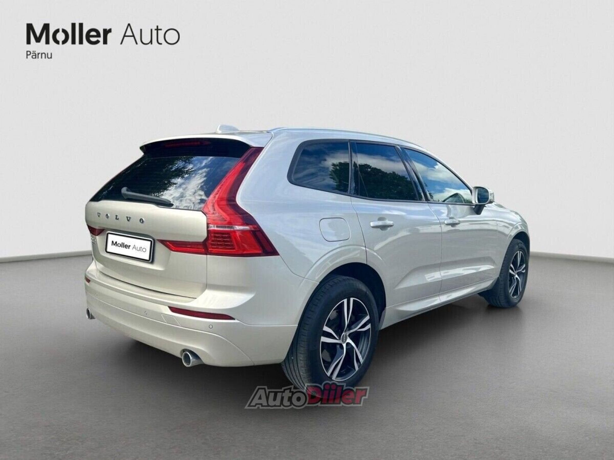 Volvo XC60 2.0 140kW 2018, photo 2/10