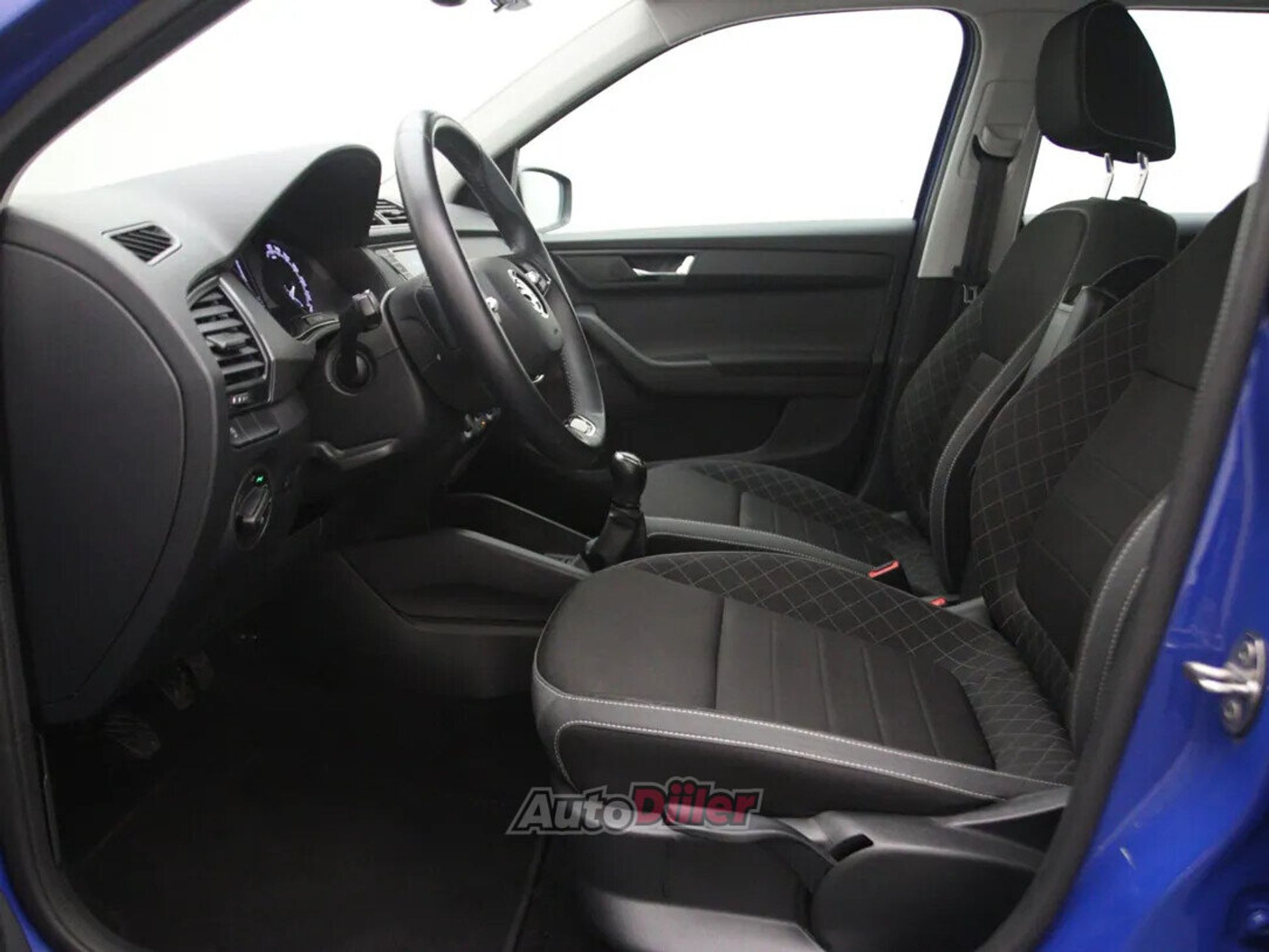 Skoda Fabia Ambition 1.0 70kW 2022, photo 4/10