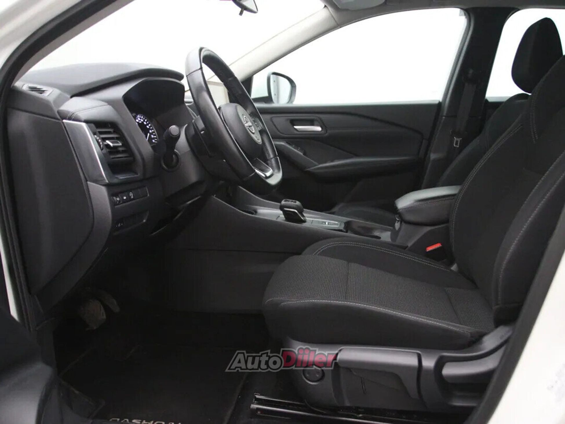 Nissan Qashqai MHEV MHEV 1.3 116kW 2023, photo 4/10