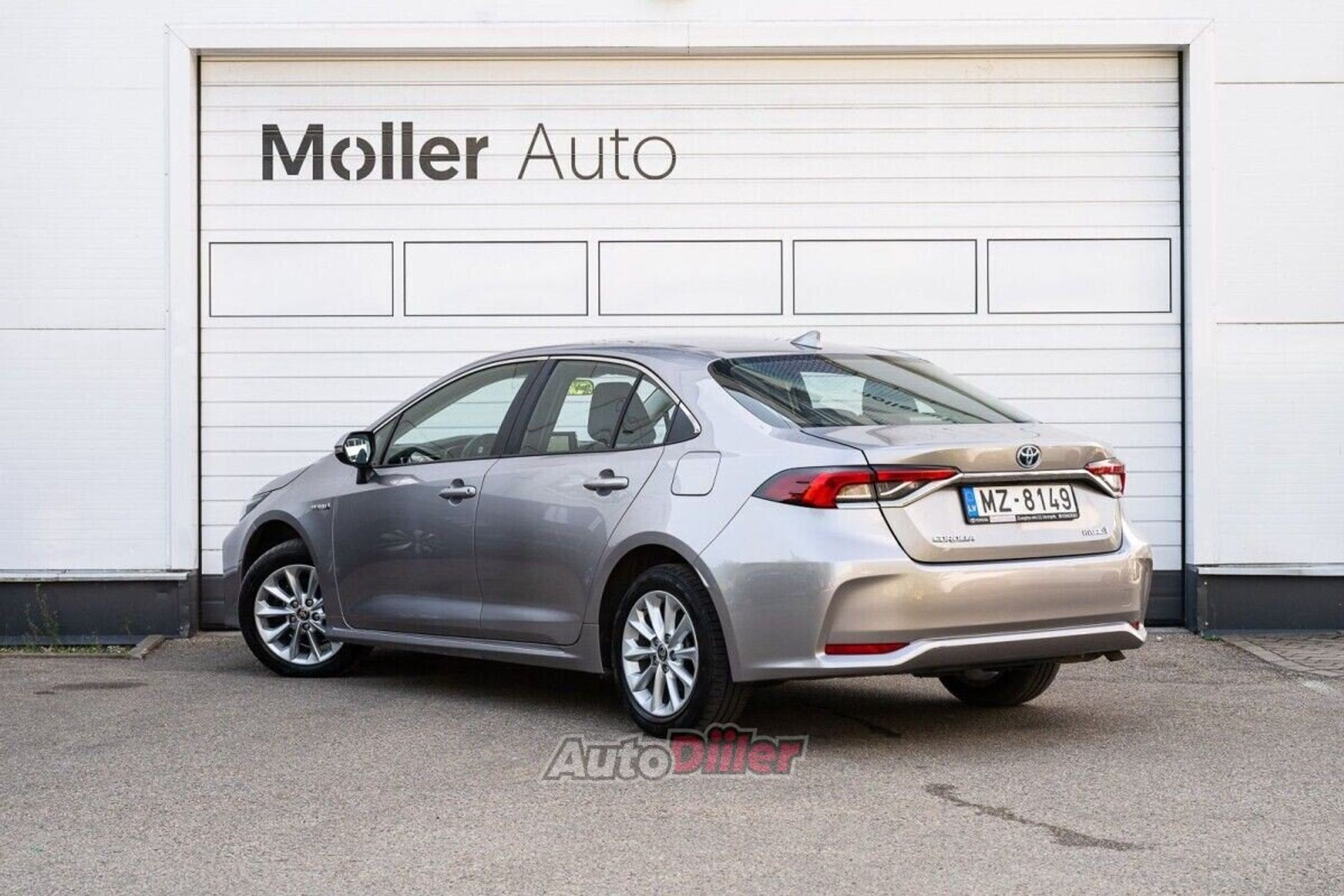 Toyota Corolla 1.8 103kW 2021, photo 3/10