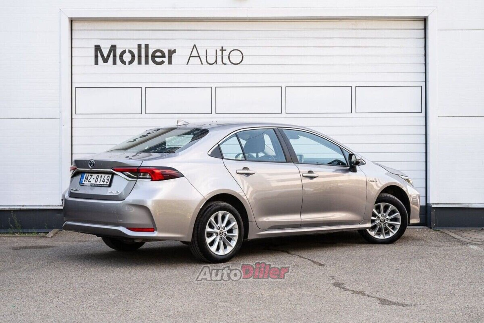 Toyota Corolla 1.8 103kW 2021, photo 4/10