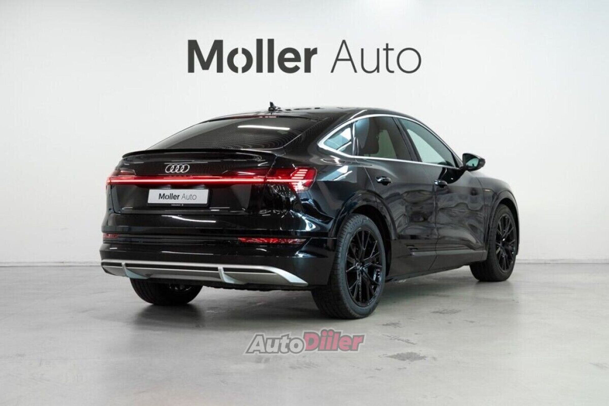 Audi e-tron 300kW 2023, photo 7/10
