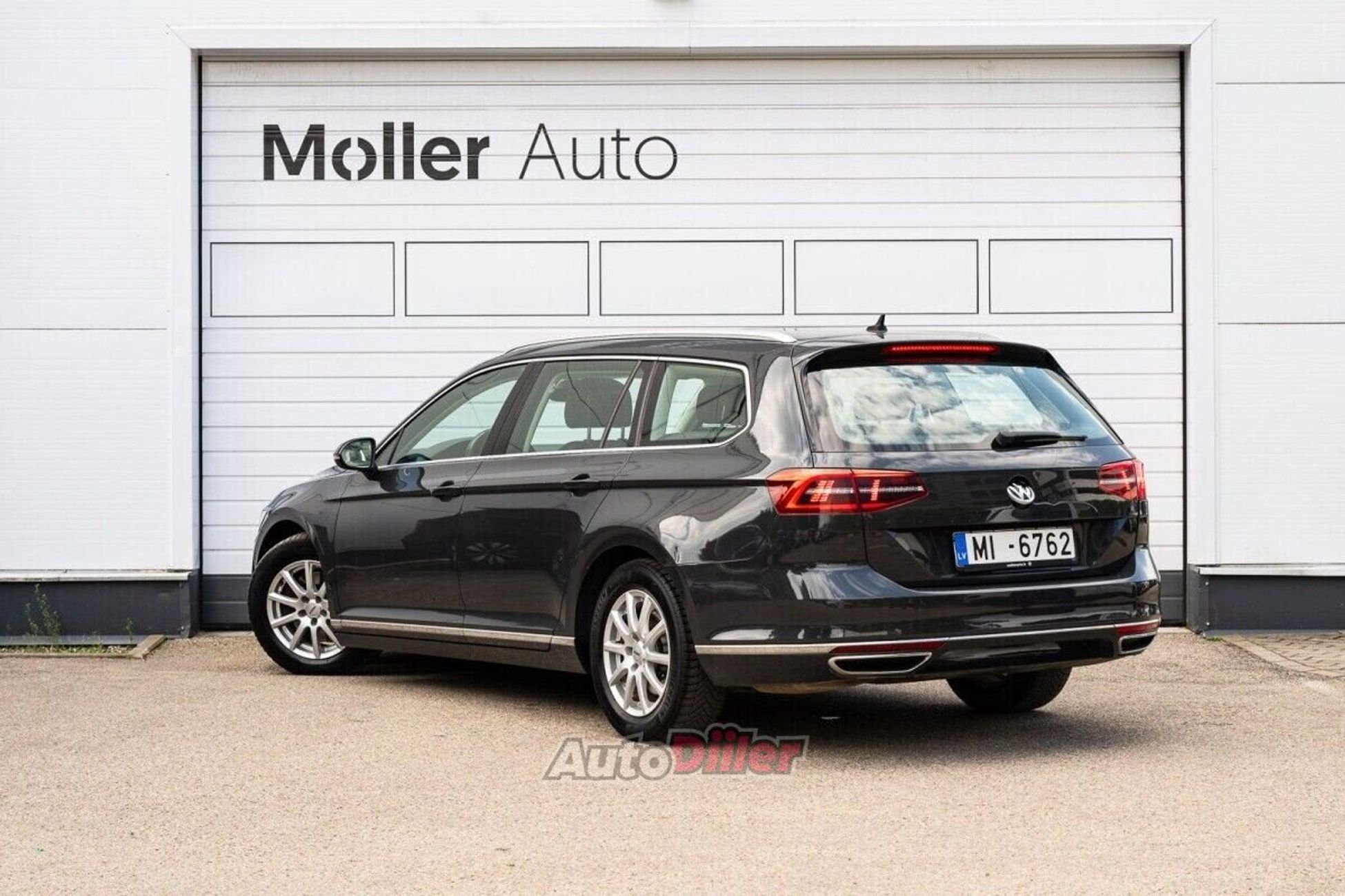 Volkswagen Passat 2.0 140kW 2017, photo 4/10