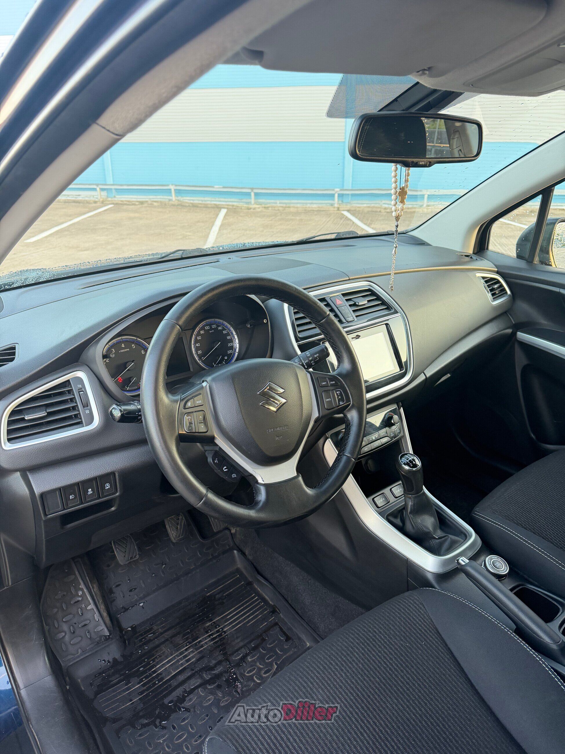 Suzuki SX4 S-Cross 1.0 82kW 2017, photo 5/9
