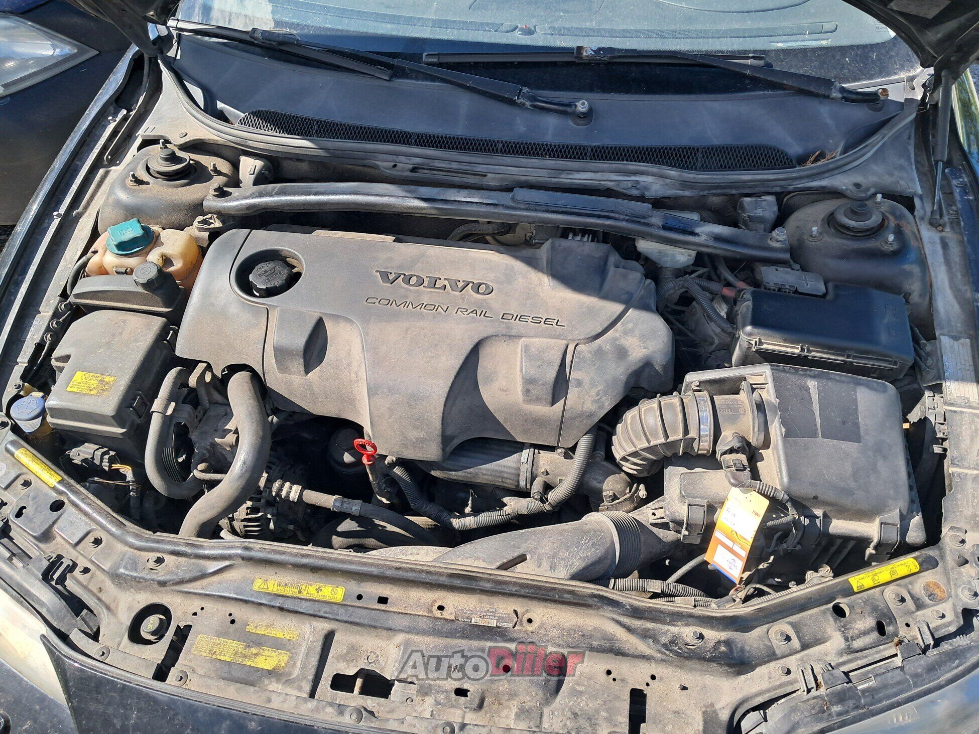 Volvo V70 2.4 120kW 2005, kuva 7/8