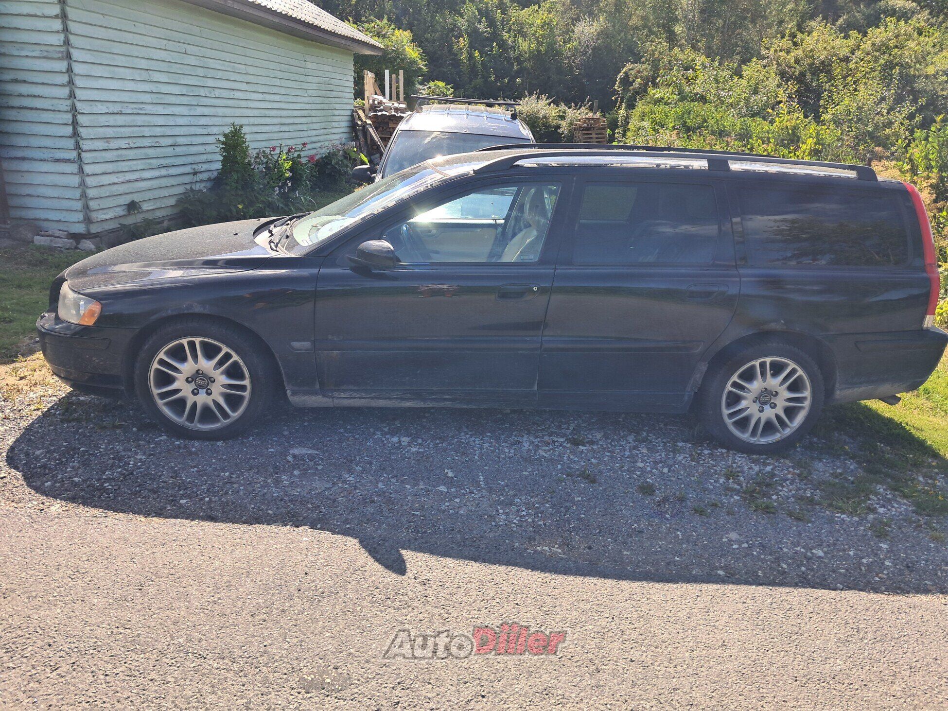 Volvo V70 2.4 120kW 2005, kuva 2/8