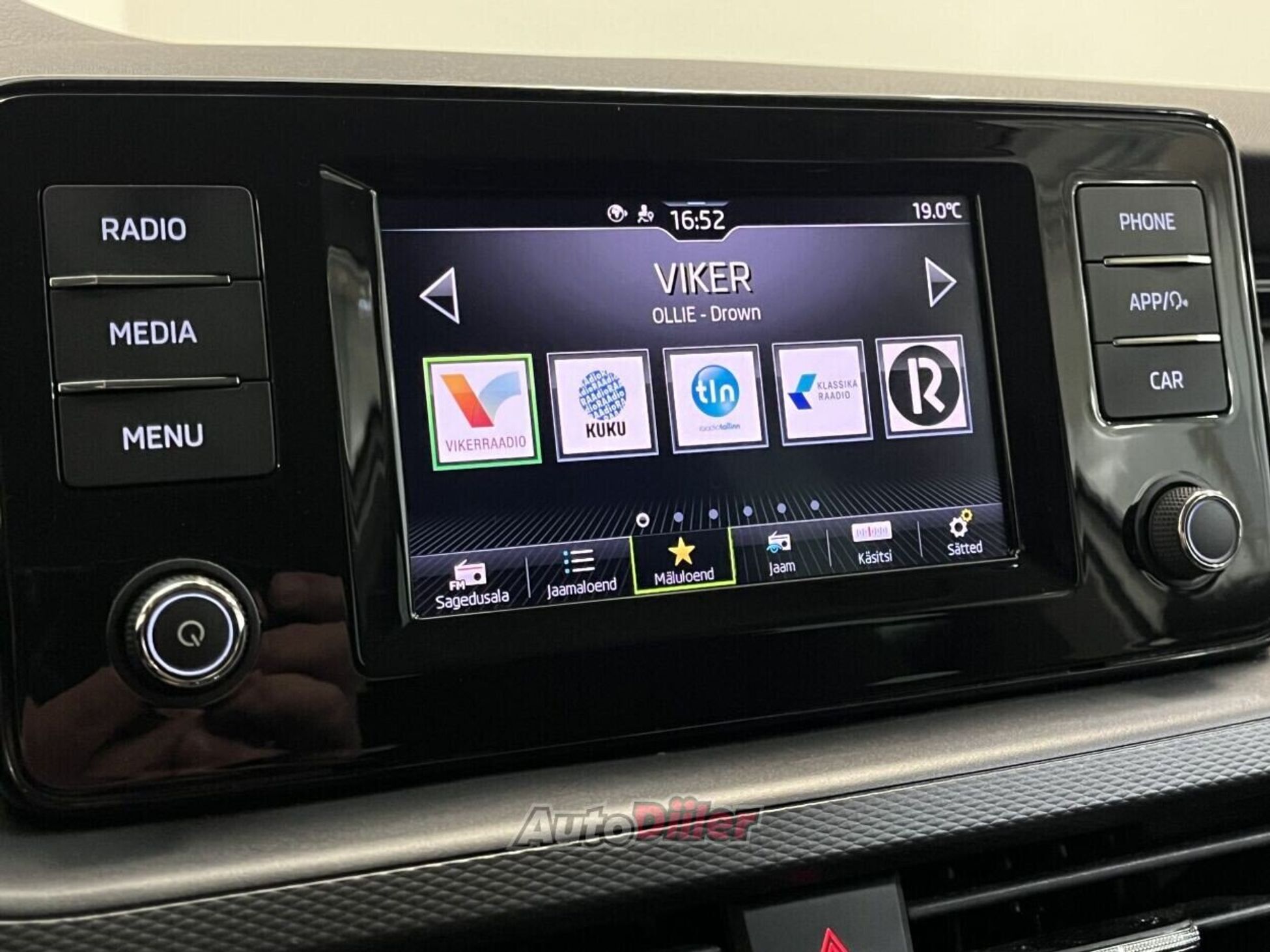 Skoda Kamiq Active Plus 1.0 81kW 2023, photo 6/10