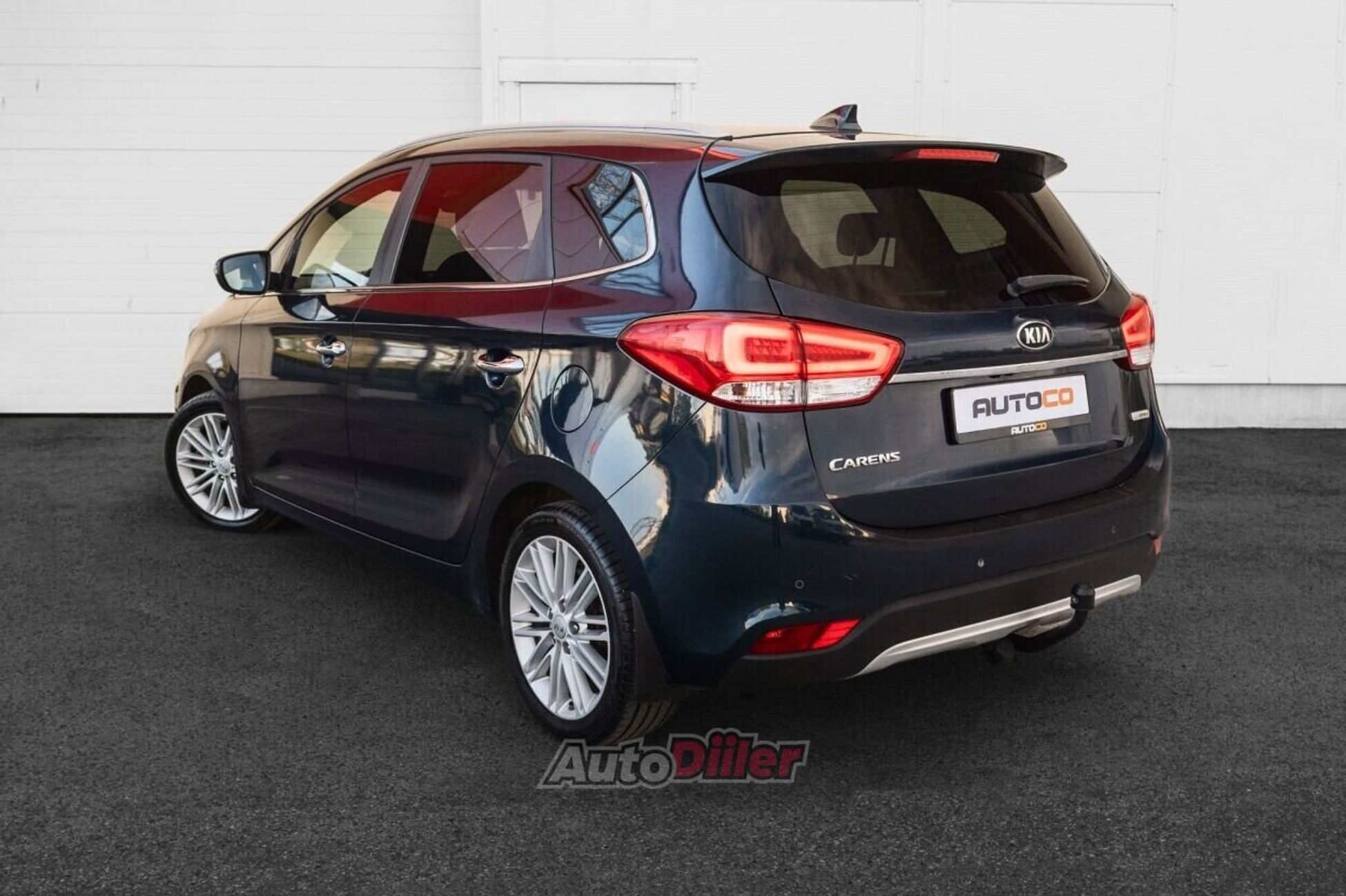 Kia Carens EX Facelift 1.7 104kW 2017, photo 6/10