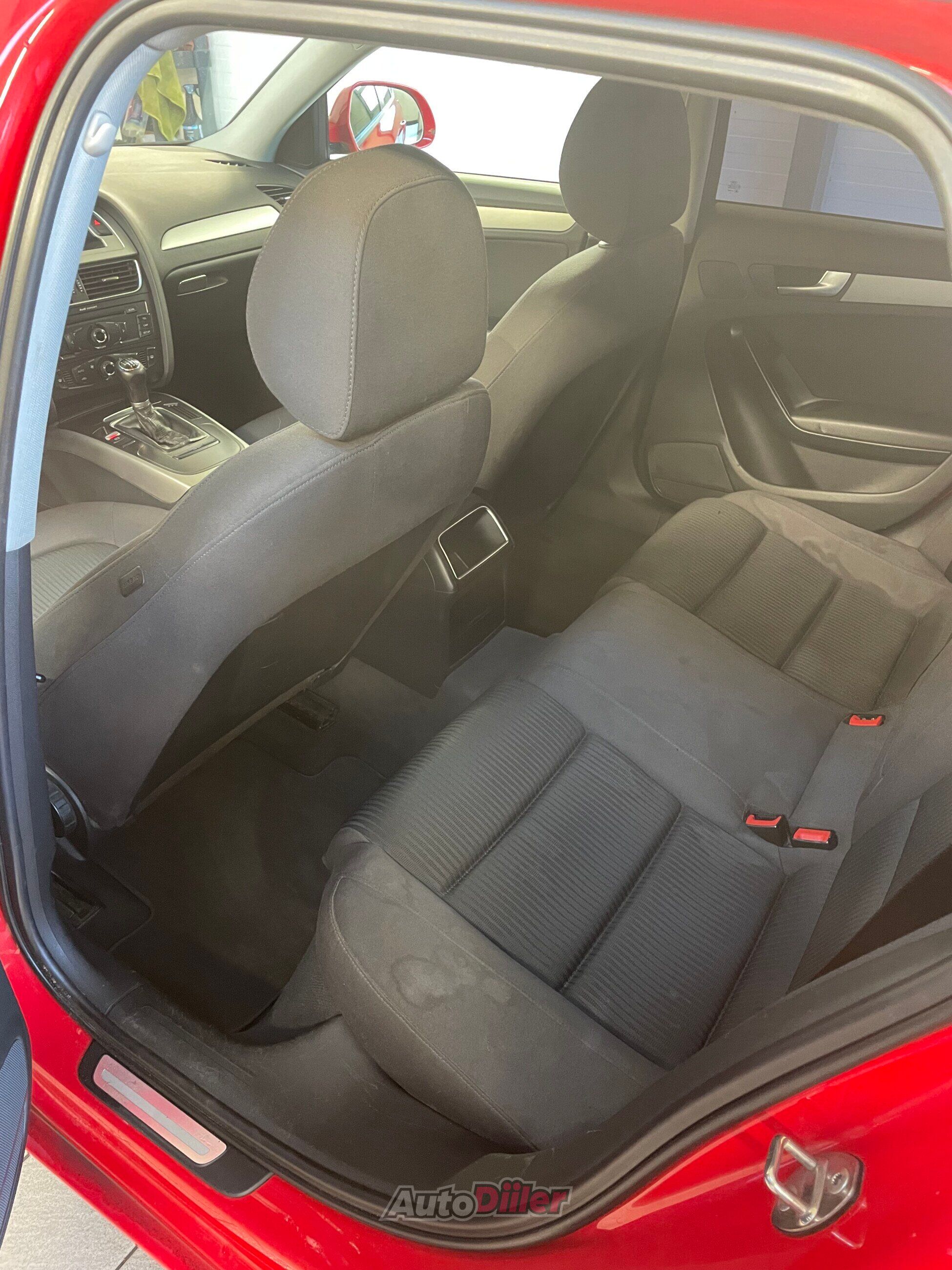 Audi A4 B8 105kW 2008, kuva 6/7