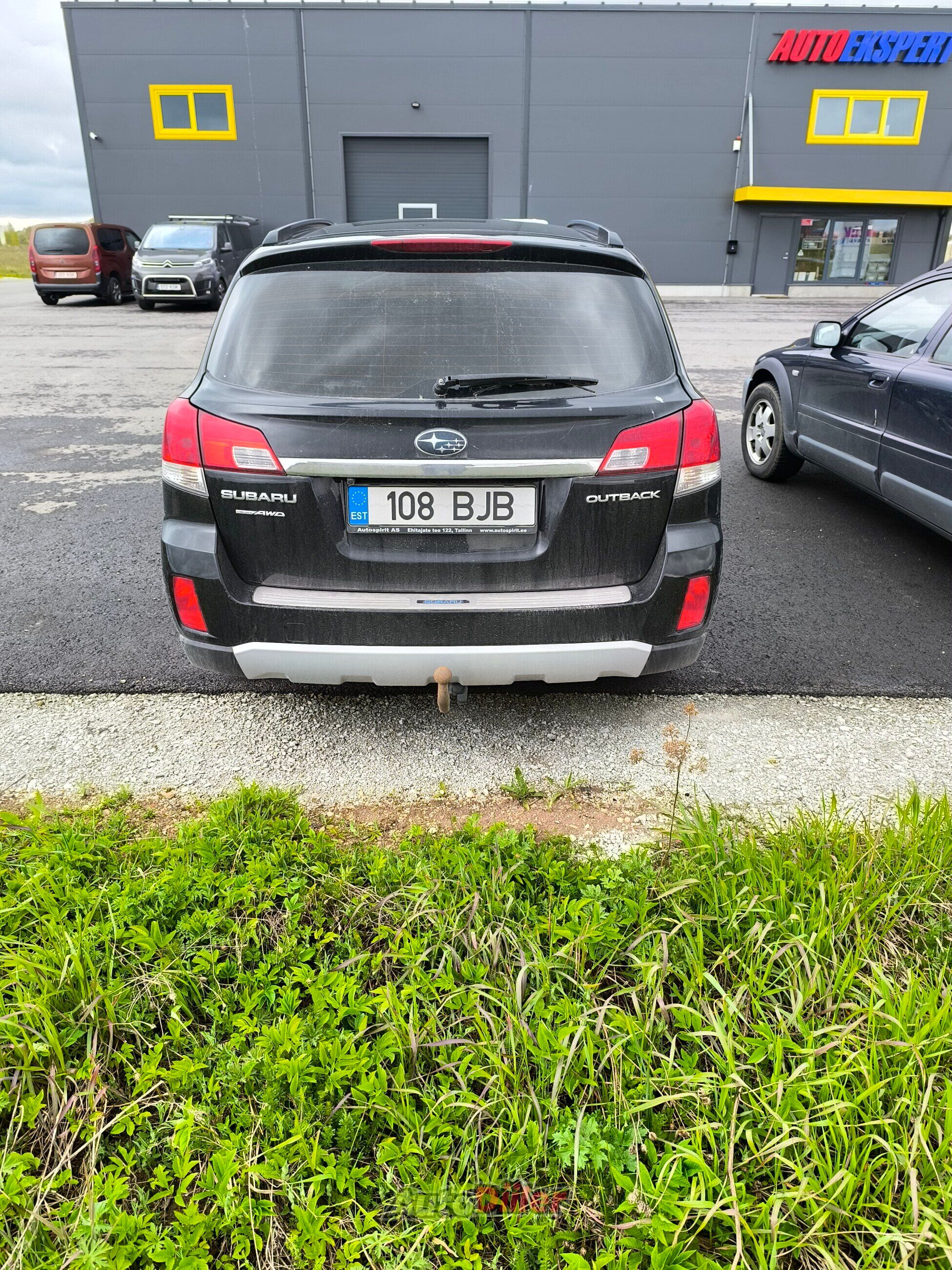 Subaru Legacy 2.5 123kW 2012, photo 2/9
