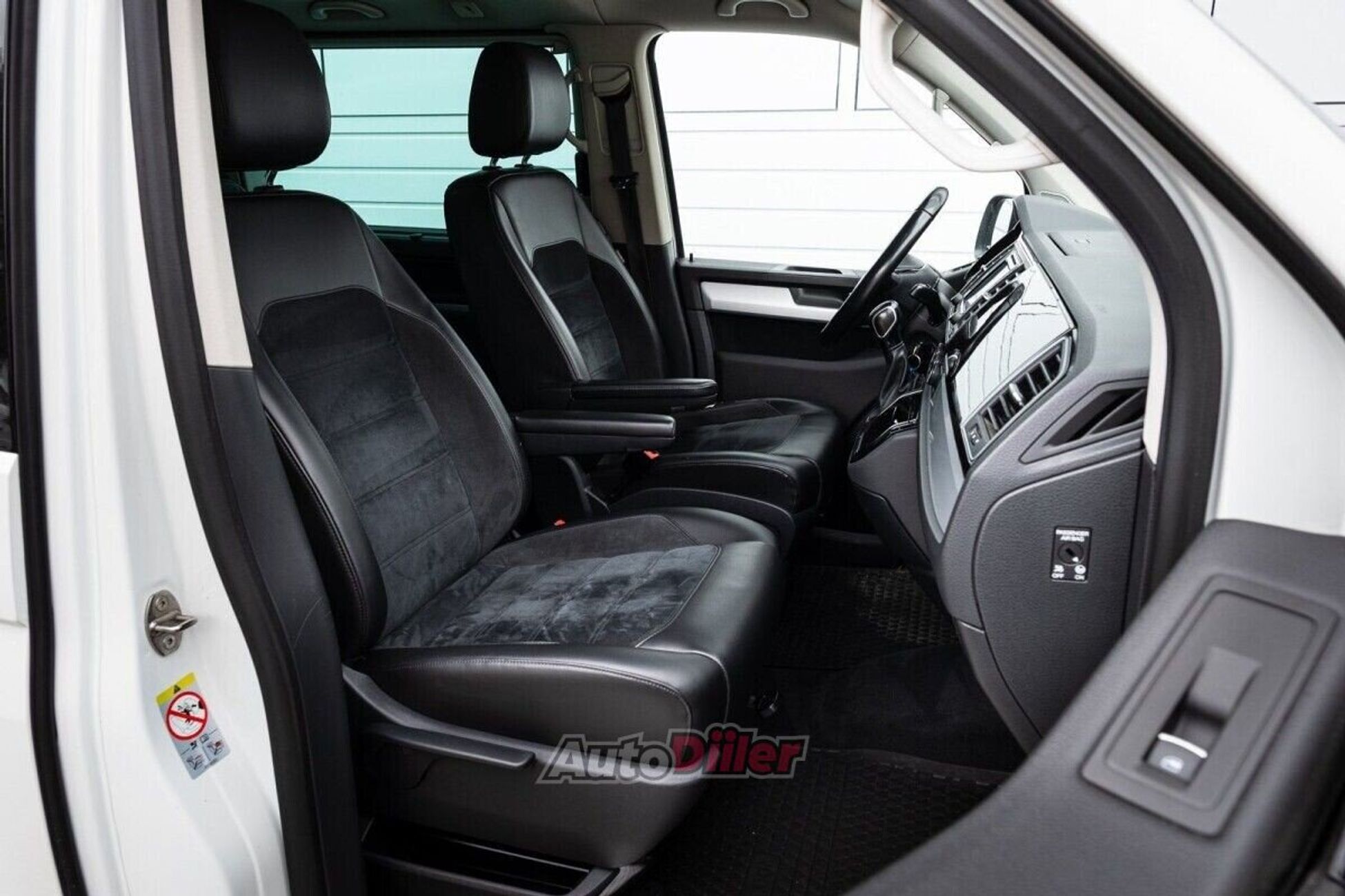 Volkswagen Multivan 2.0 146kW 2019, kuva 6/10