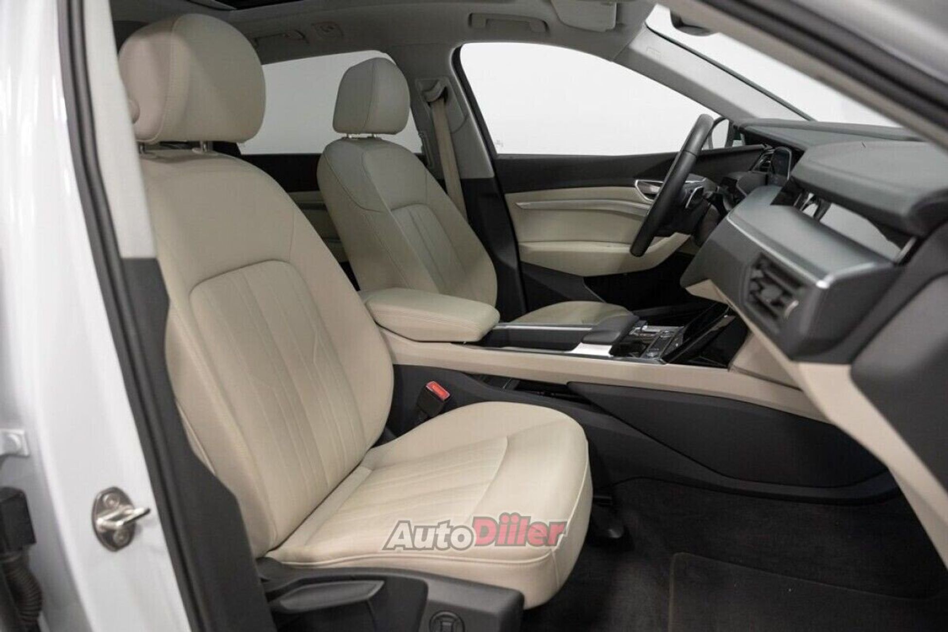 Audi e-tron 301kW 2022, photo 7/10