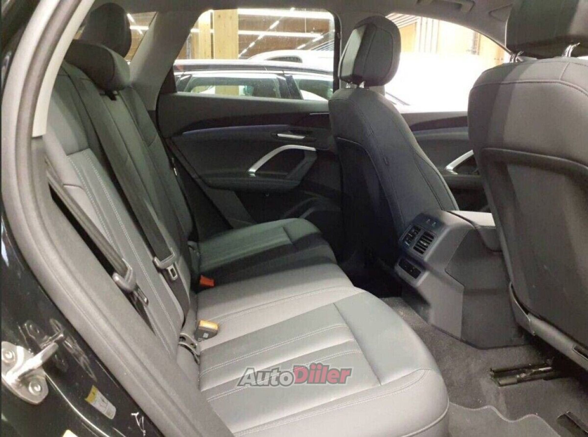 Audi Q5 2.0 150kW 2025, photo 7/7