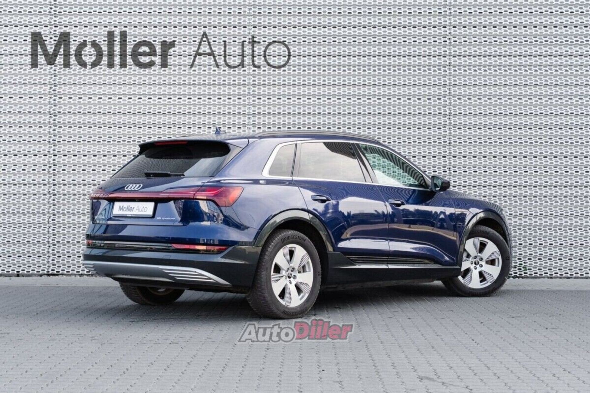 Audi e-tron 300kW 2022, photo 4/10