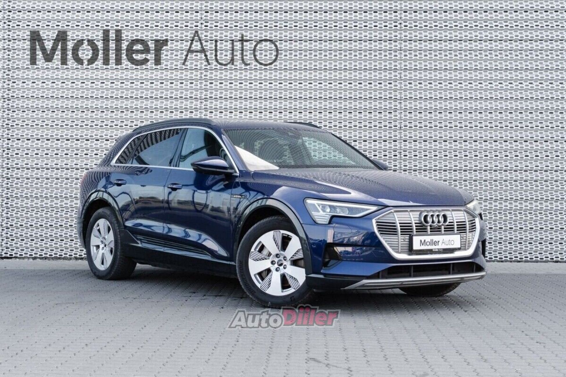 Audi e-tron 300kW 2022, photo 2/10