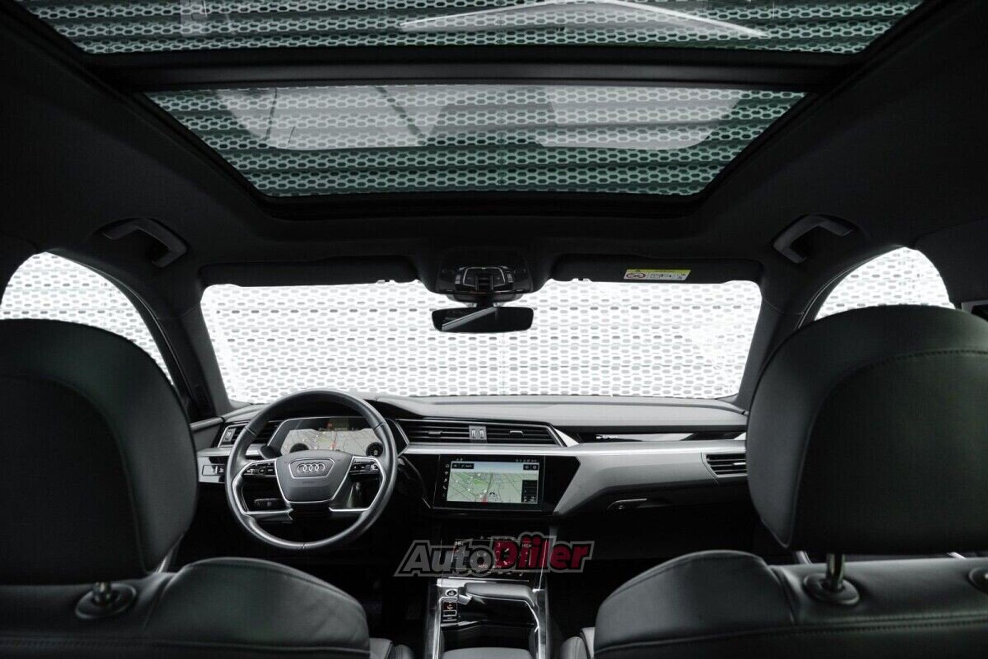 Audi e-tron 300kW 2022, photo 6/10