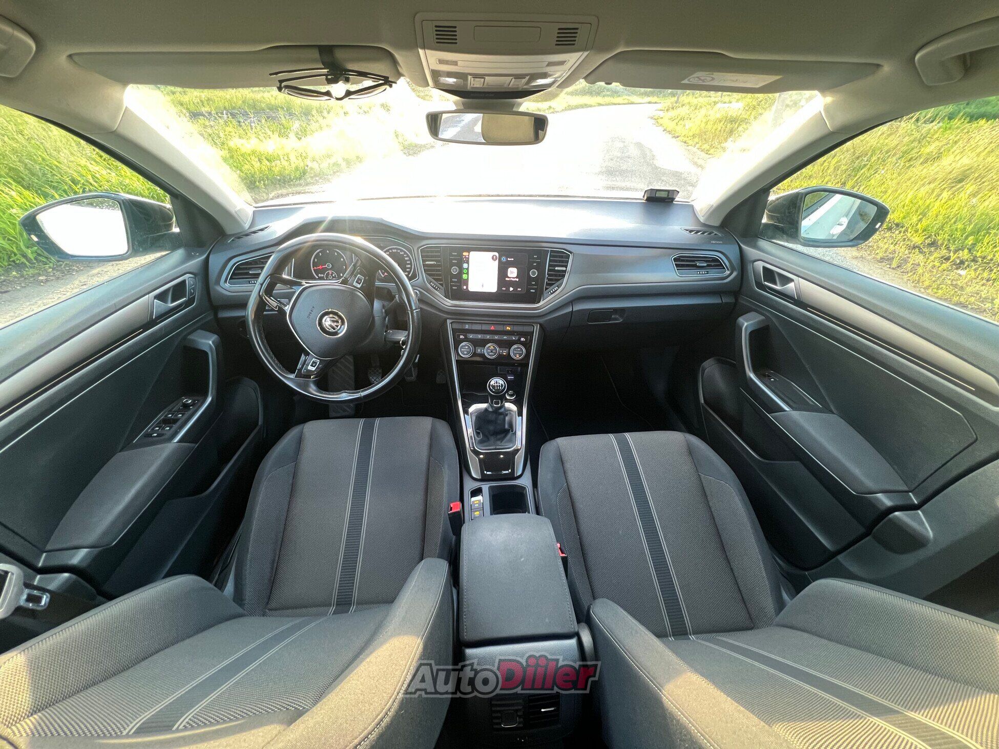 Volkswagen T-Roc 2018, photo 4/7