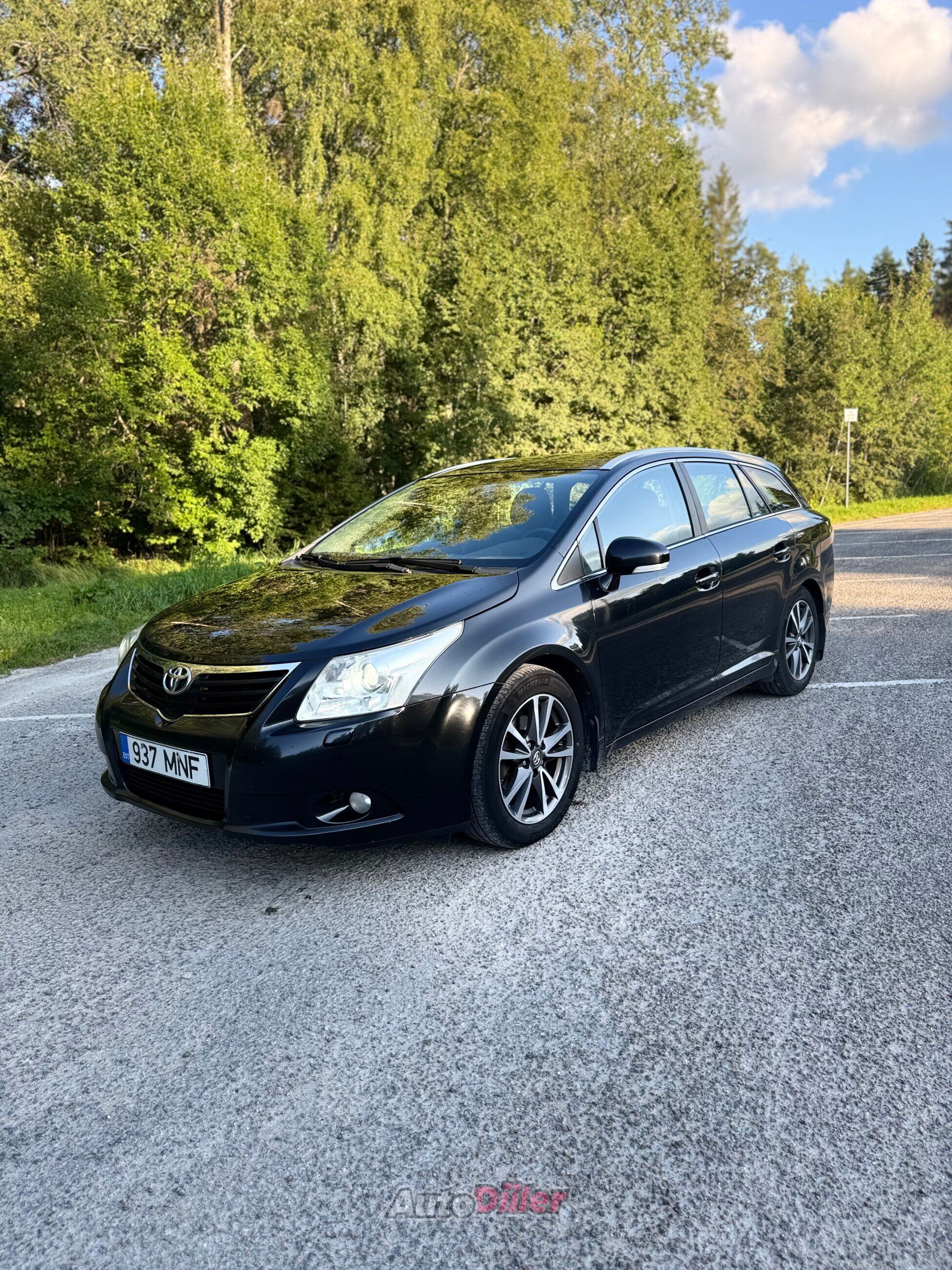 Toyota Avensis 1.8 108kW 2010, photo 3/10
