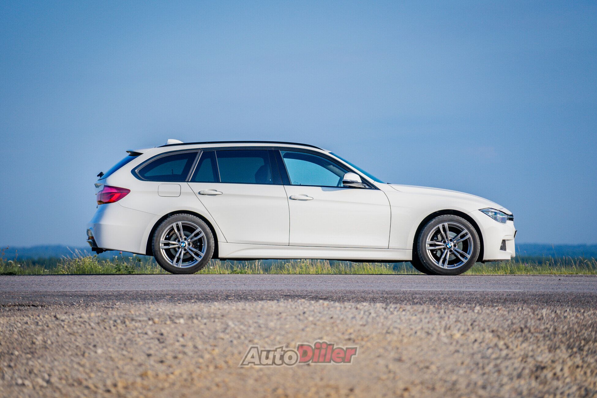 BMW 320 M-pakett 2.0 140kW 2017, kuva 2/9