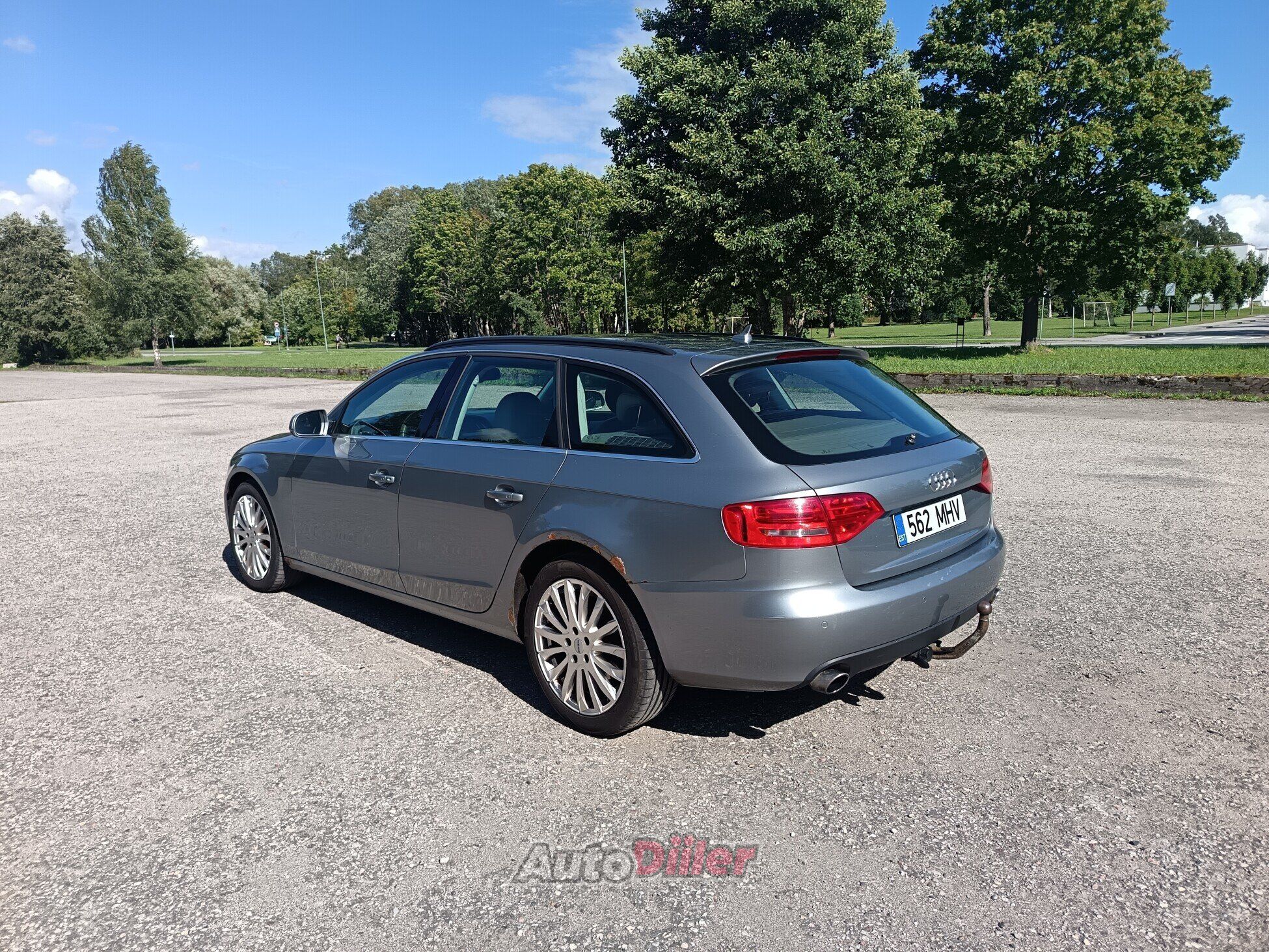 Audi A4 2.7 120kW 2009, kuva 5/9