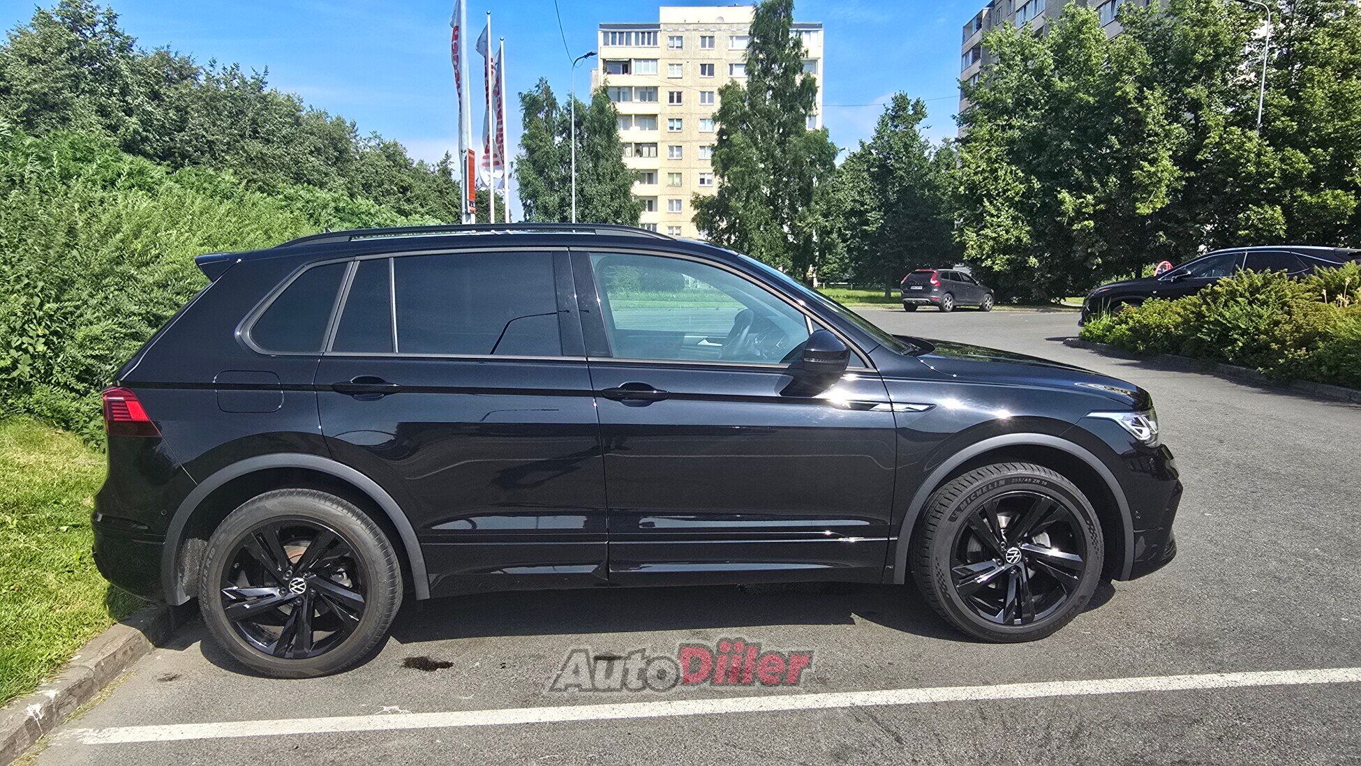 Volkswagen Tiguan 2023, photo 5/10