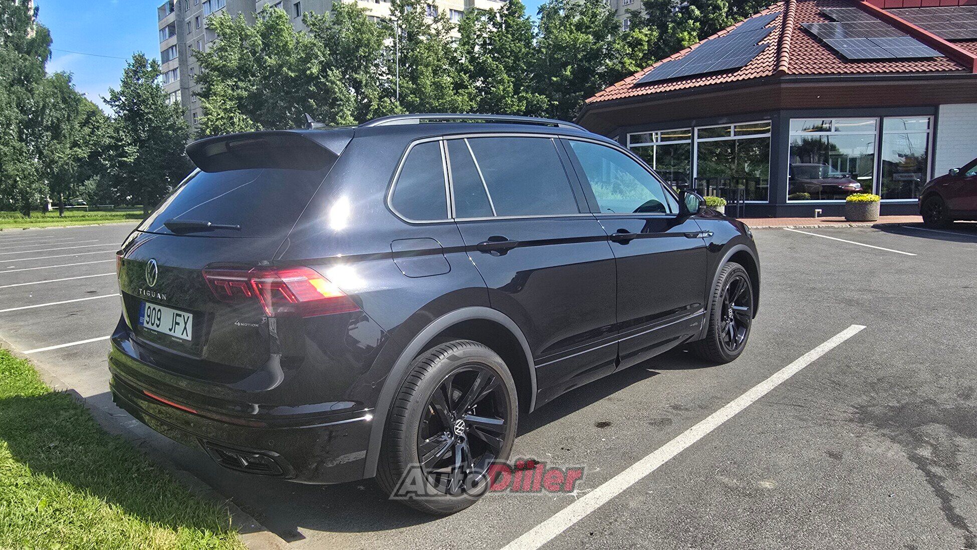 Volkswagen Tiguan 2023, photo 6/10