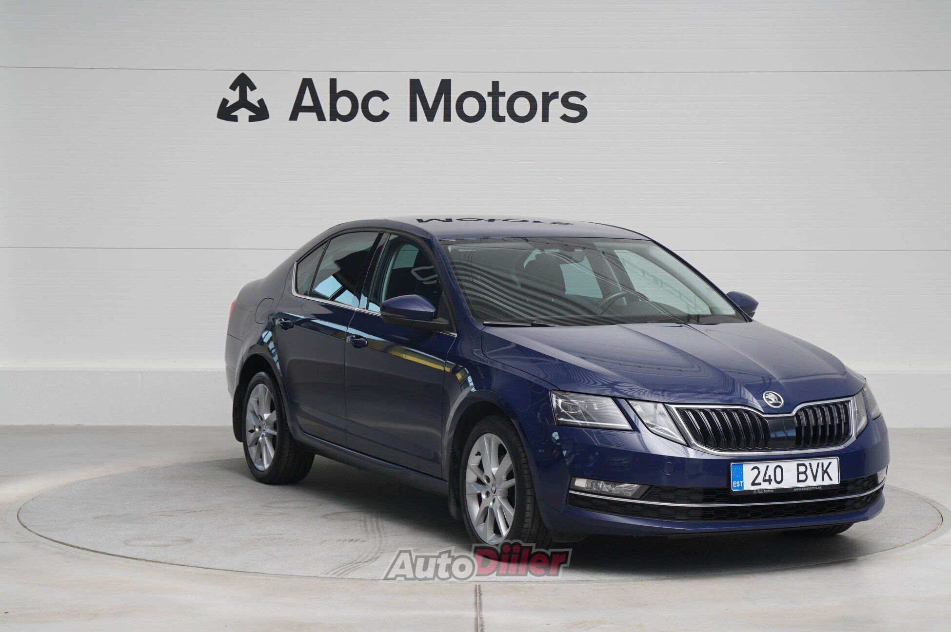 Skoda Octavia 2017, kuva 3/10