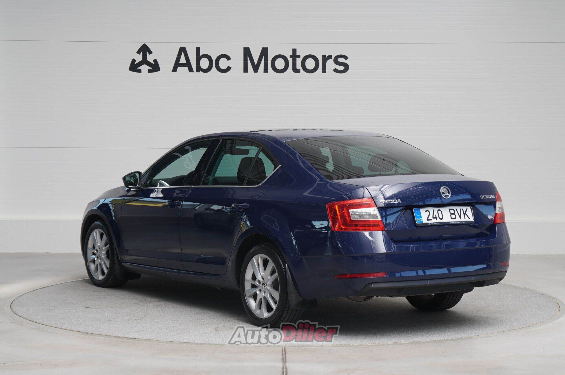Skoda Octavia 2017, kuva 6/10