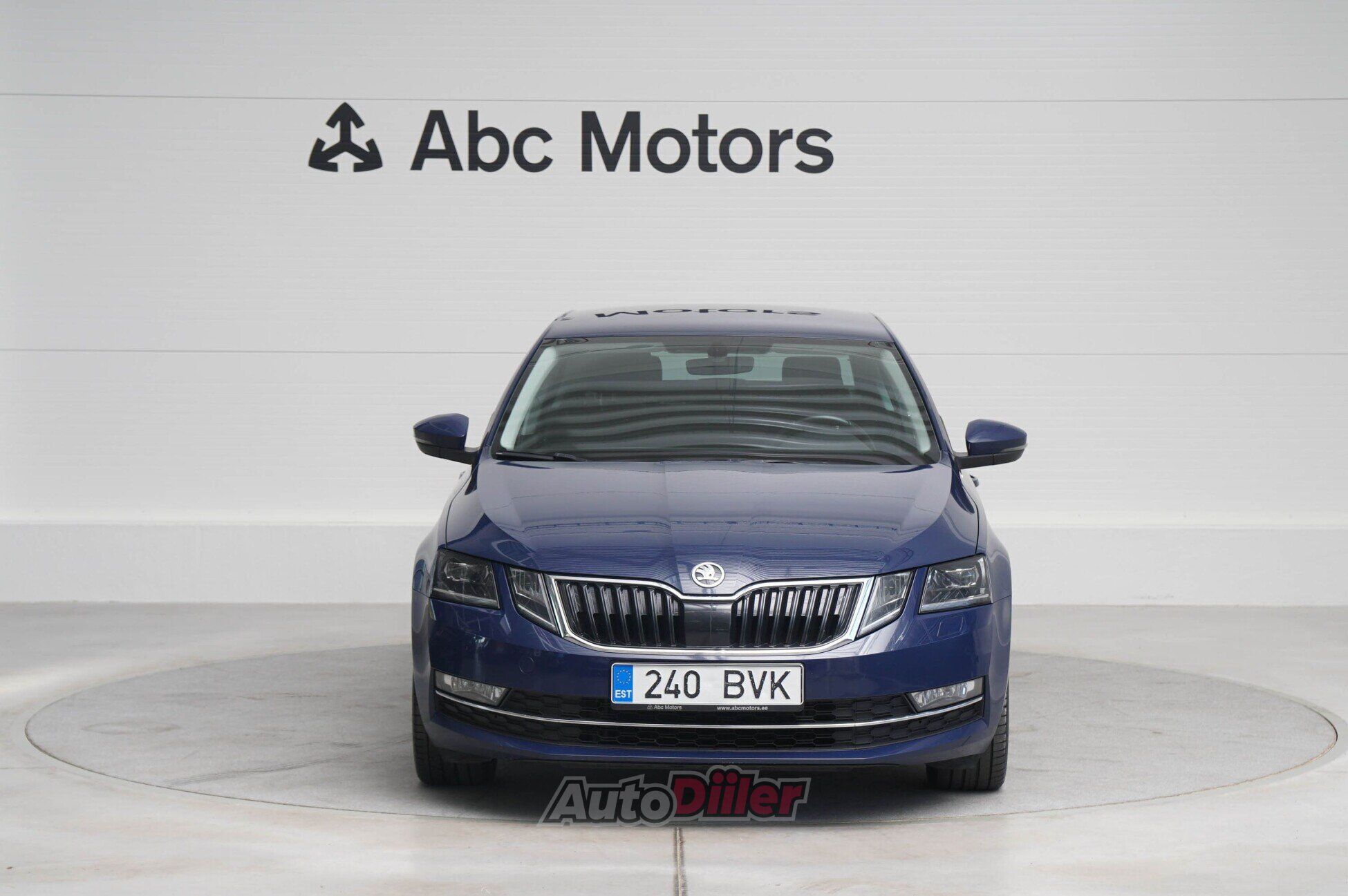 Skoda Octavia 2017, kuva 2/10