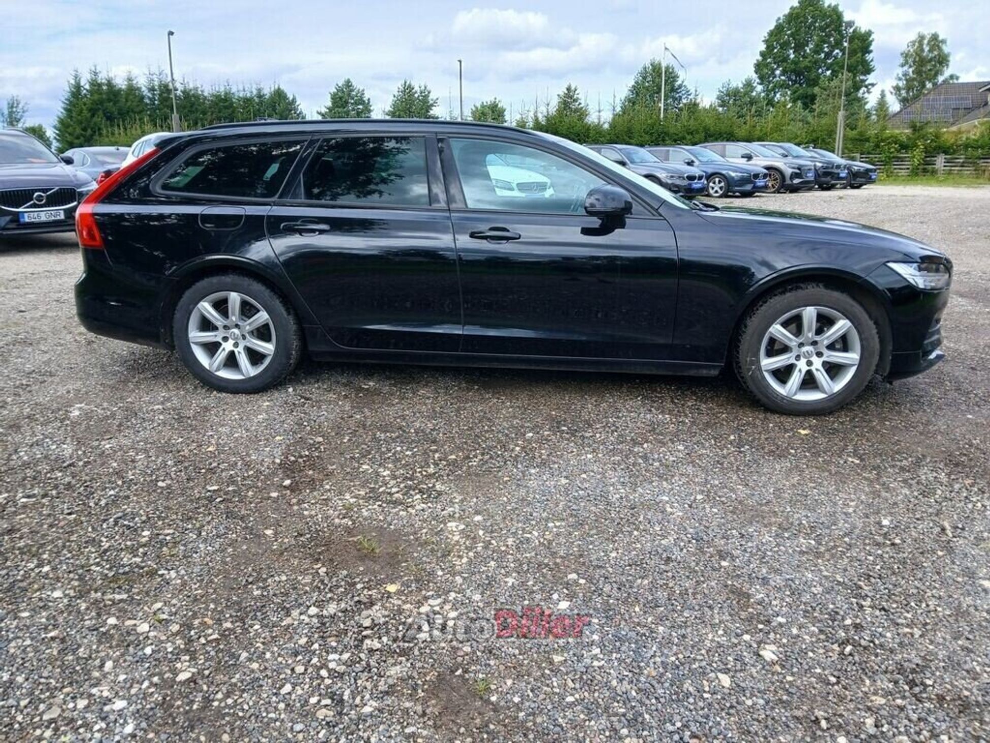 Volvo V90 2.0 110kW 2018, kuva 4/10