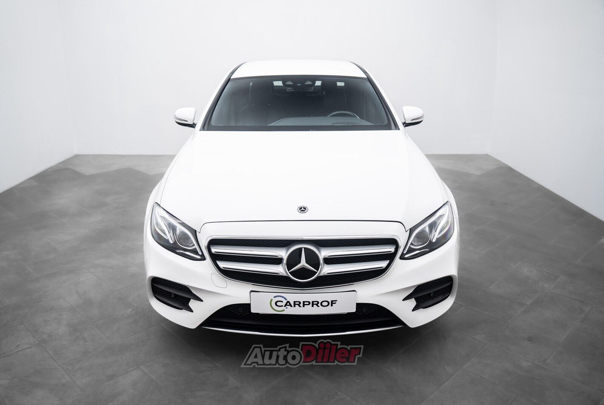 Mercedes-Benz 320kW 2017, kuva 4/10
