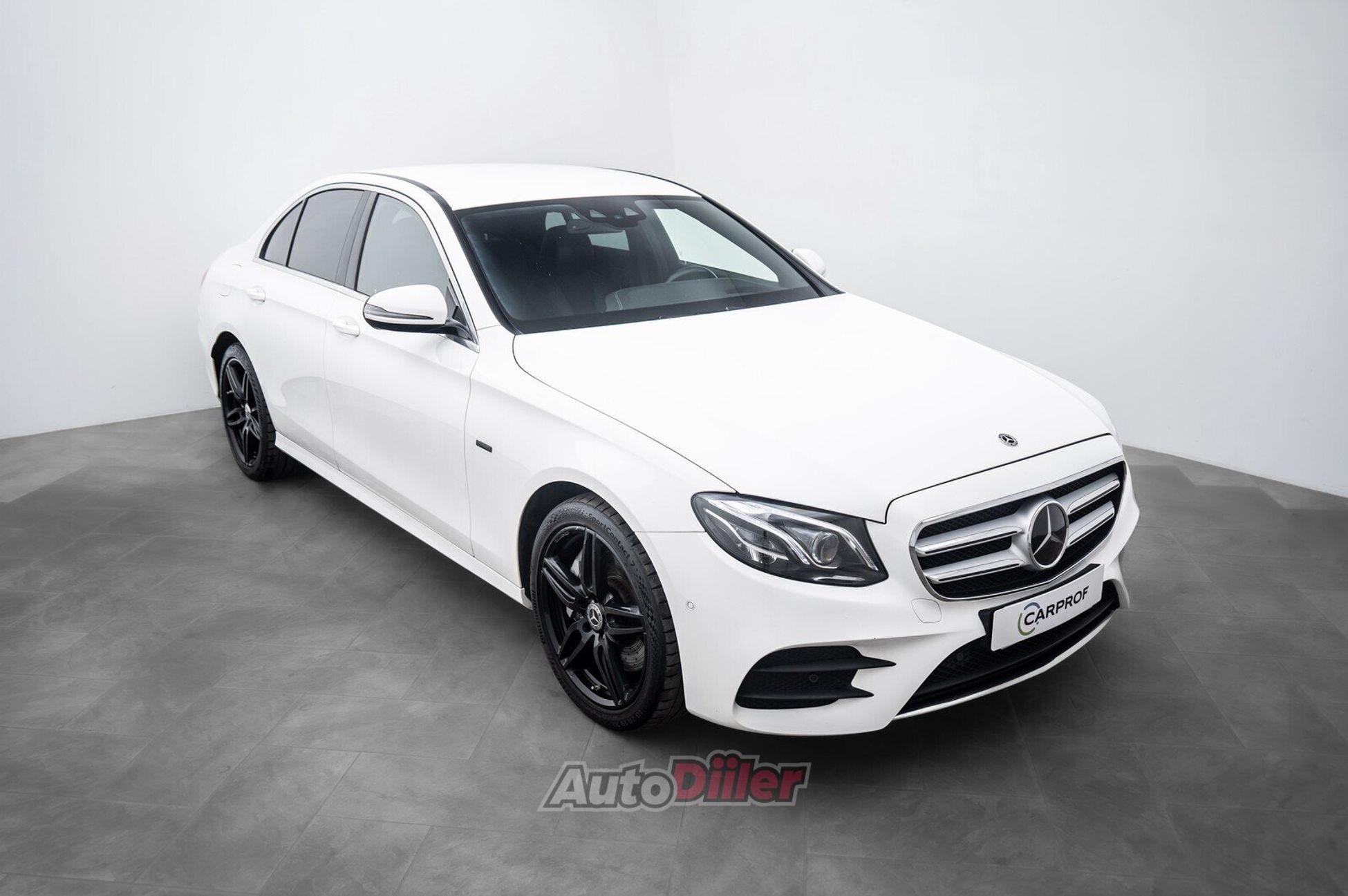 Mercedes-Benz 320kW 2017, kuva 5/10