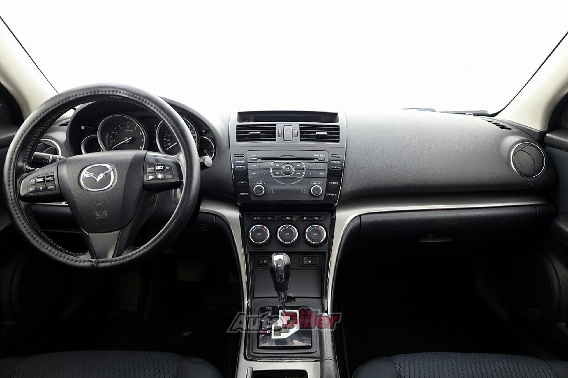 Mazda 6 2.0 114kW 2010, photo 5/7