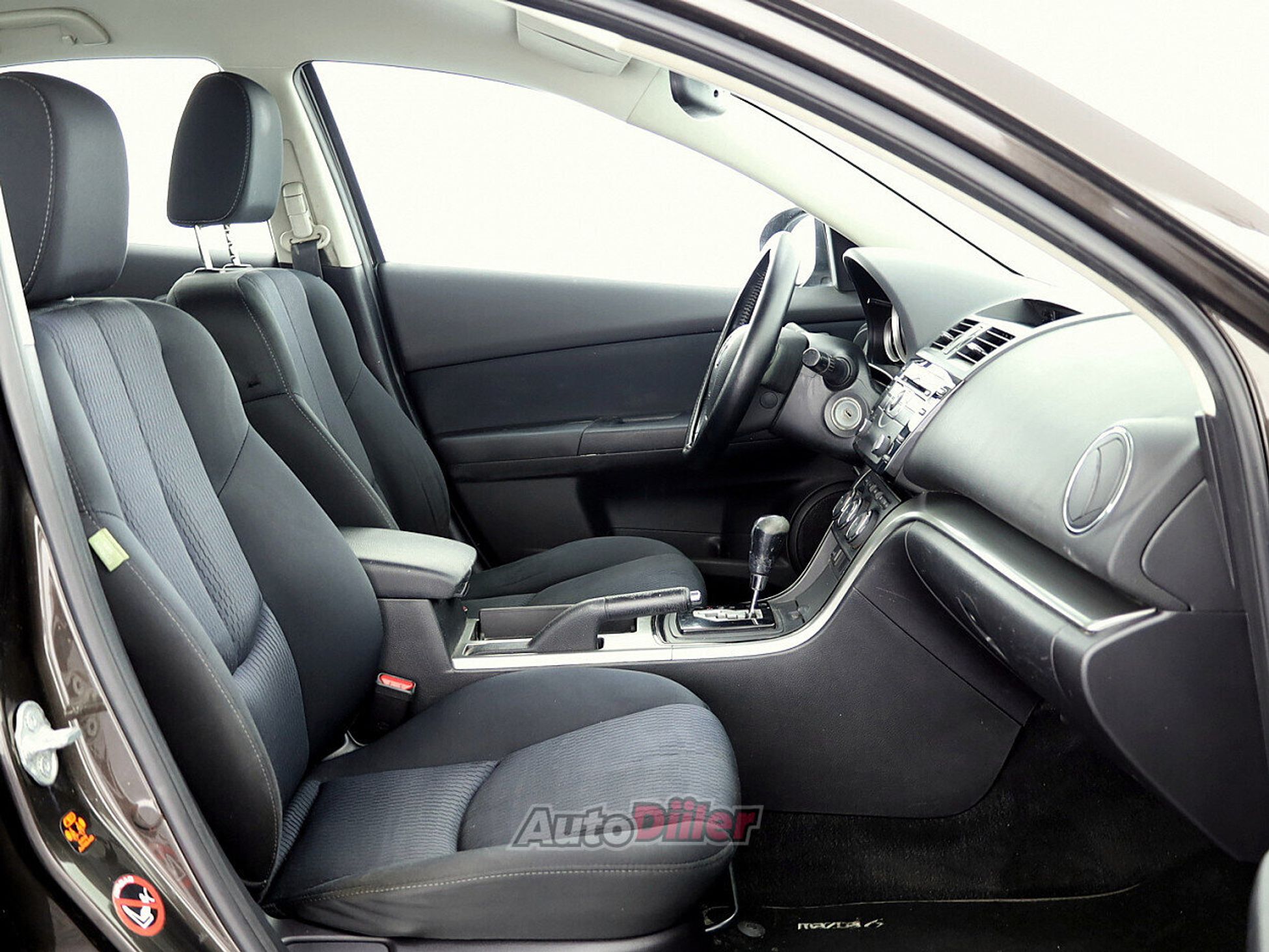 Mazda 6 2.0 114kW 2010, photo 6/7