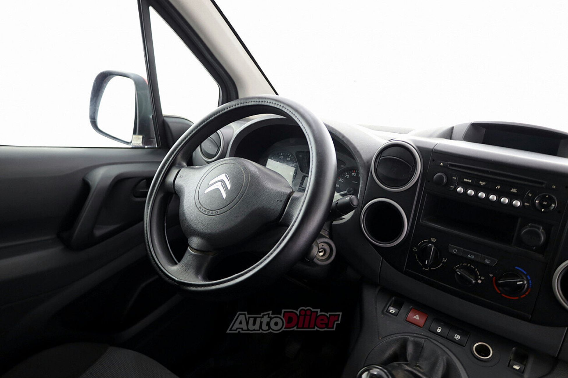 Citroen Berlingo 1.6 55kW 2016, kuva 5/8