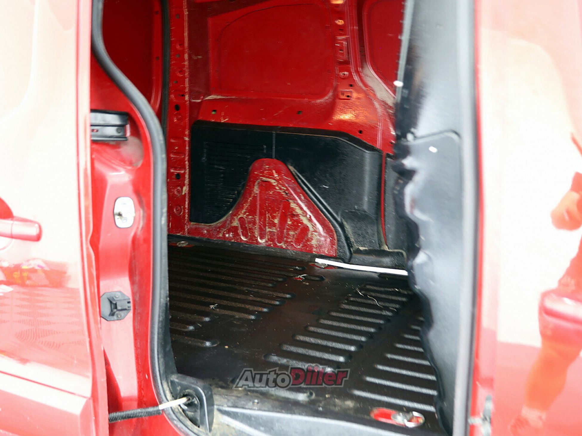 Citroen Berlingo 1.6 55kW 2016, kuva 7/8