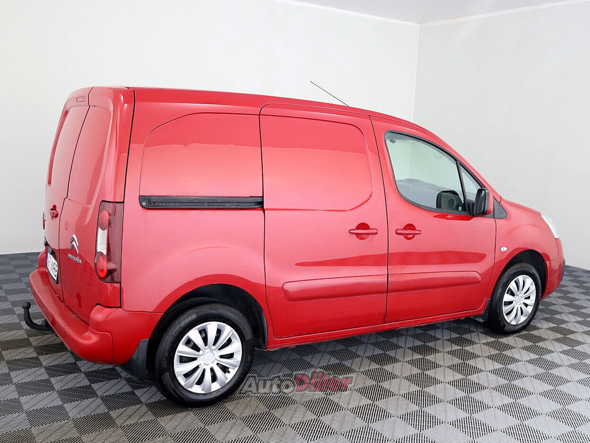 Citroen Berlingo 1.6 55kW 2016, kuva 3/8