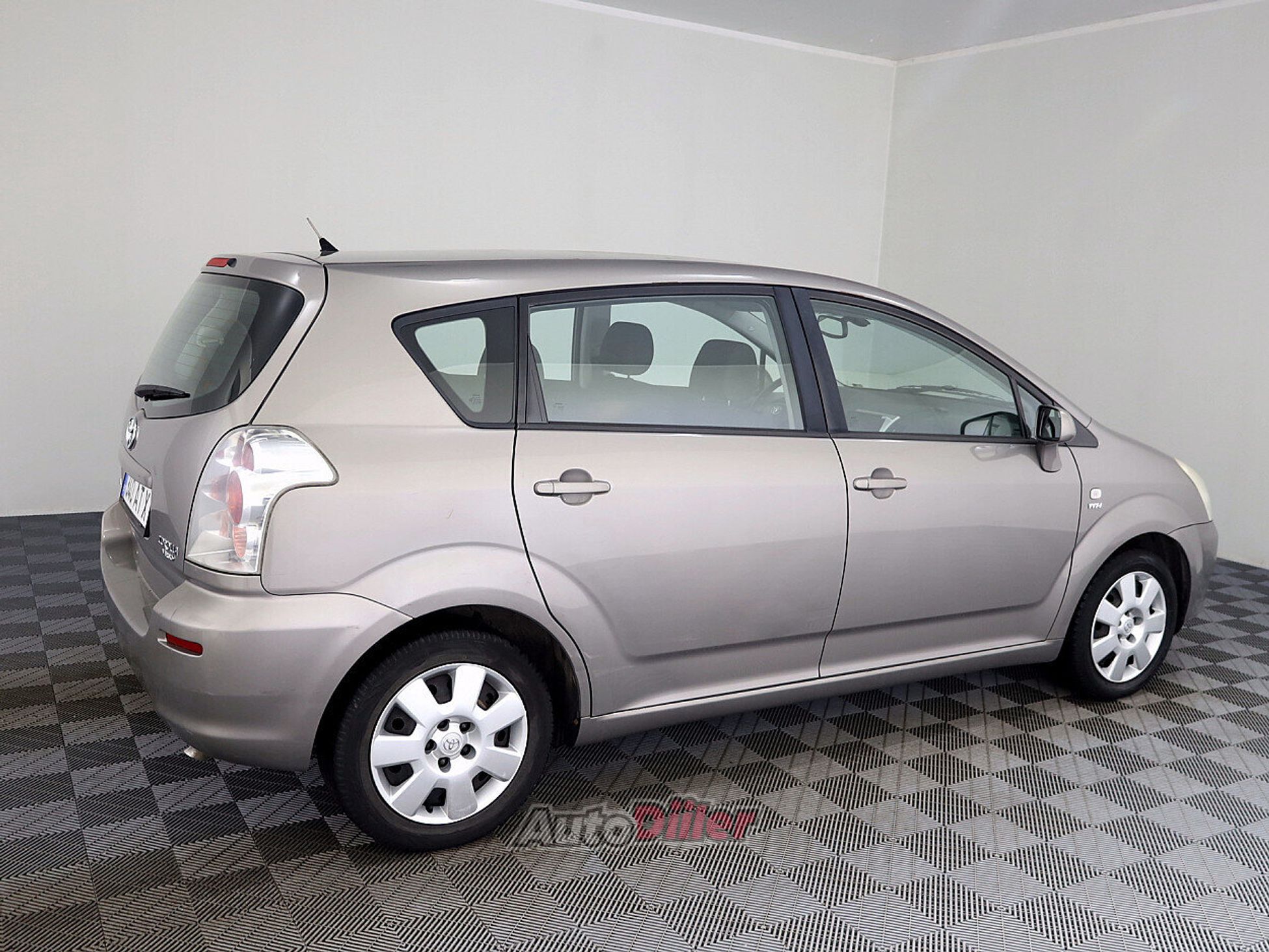 Toyota Corolla Verso 1.6 81kW 2004, kuva 3/9