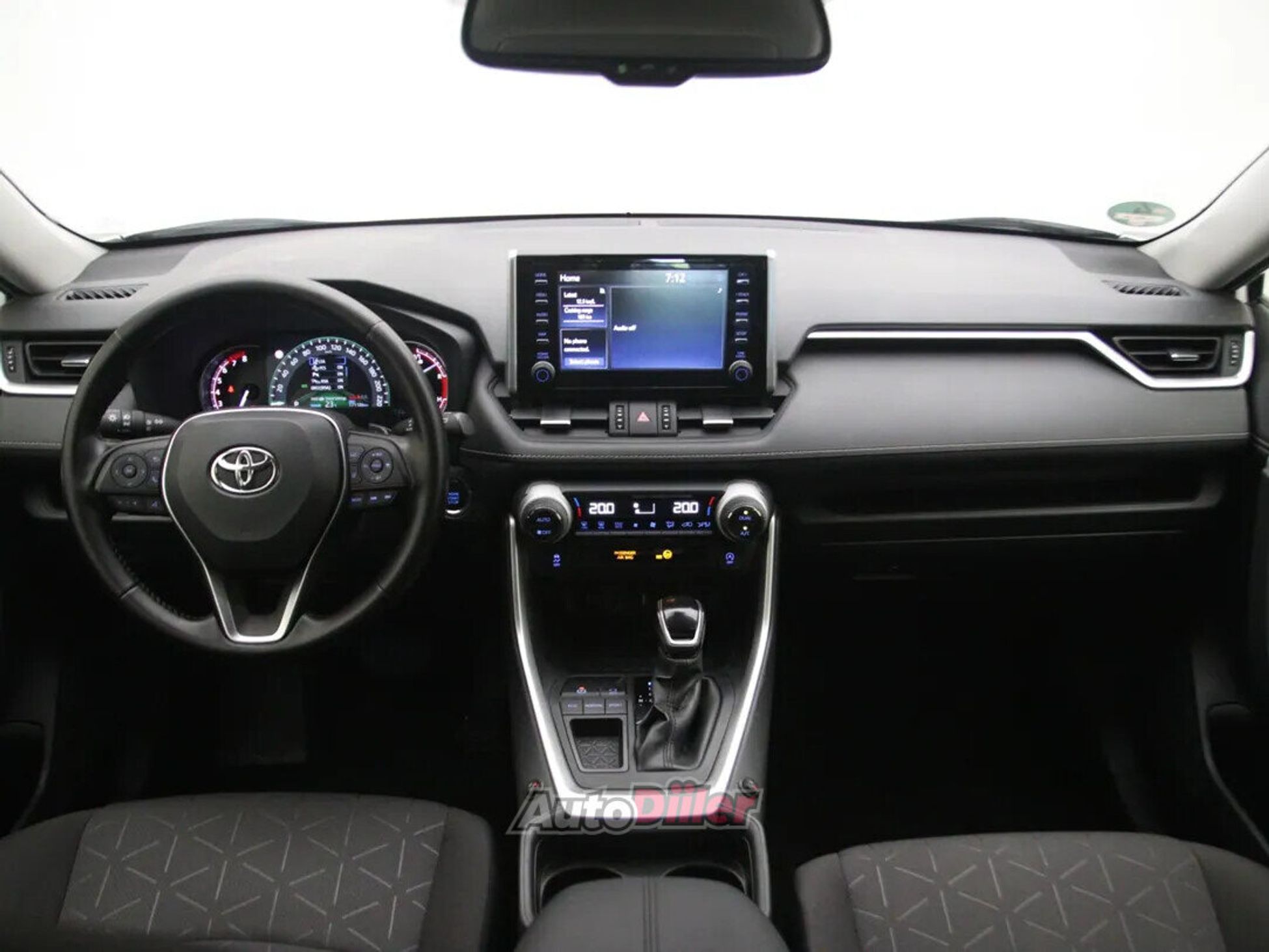 Toyota RAV4 Business 2.0 129kW 2022, kuva 2/10