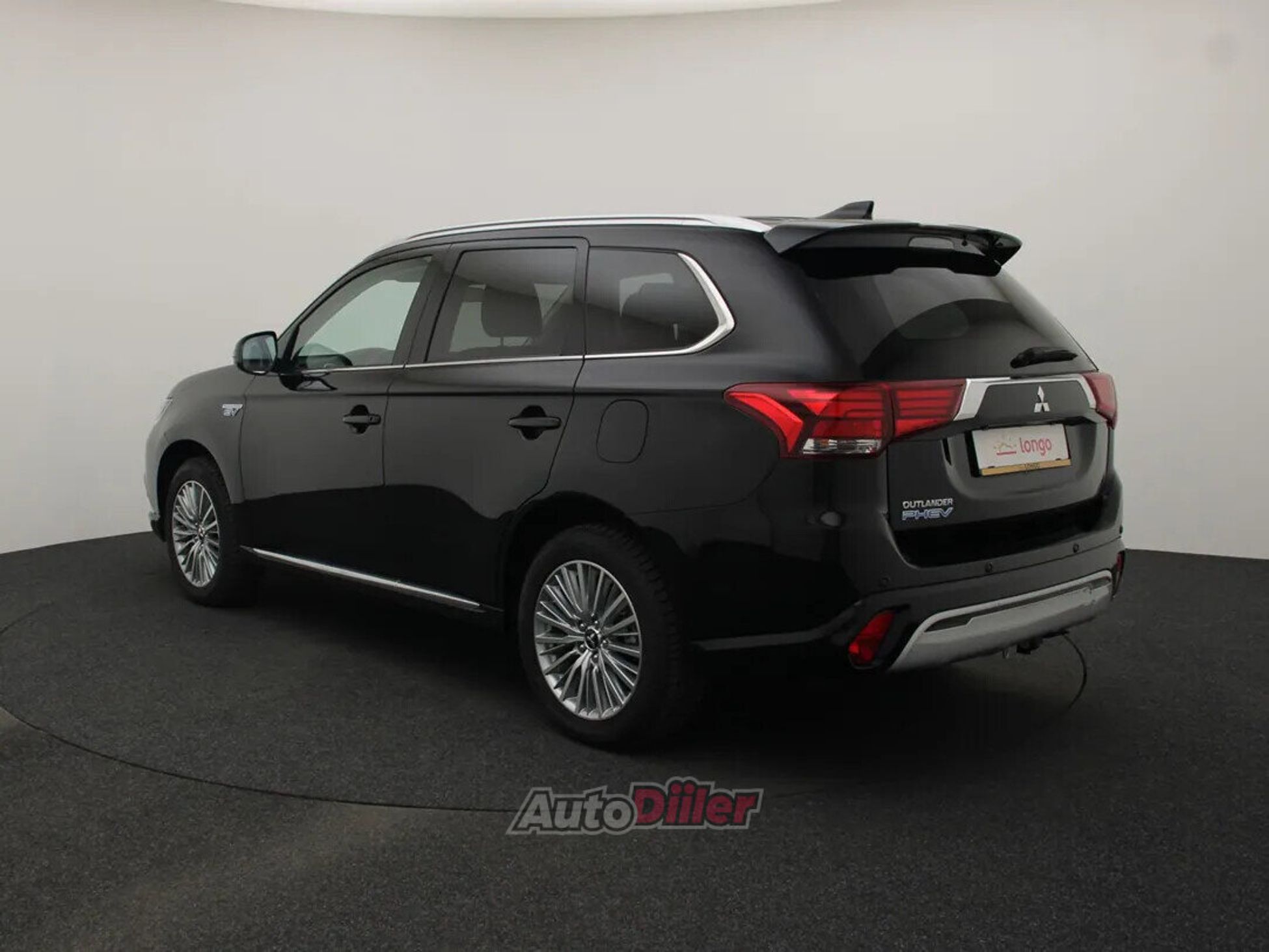 Mitsubishi Outlander Pure 2.4 165kW 2021, kuva 7/10