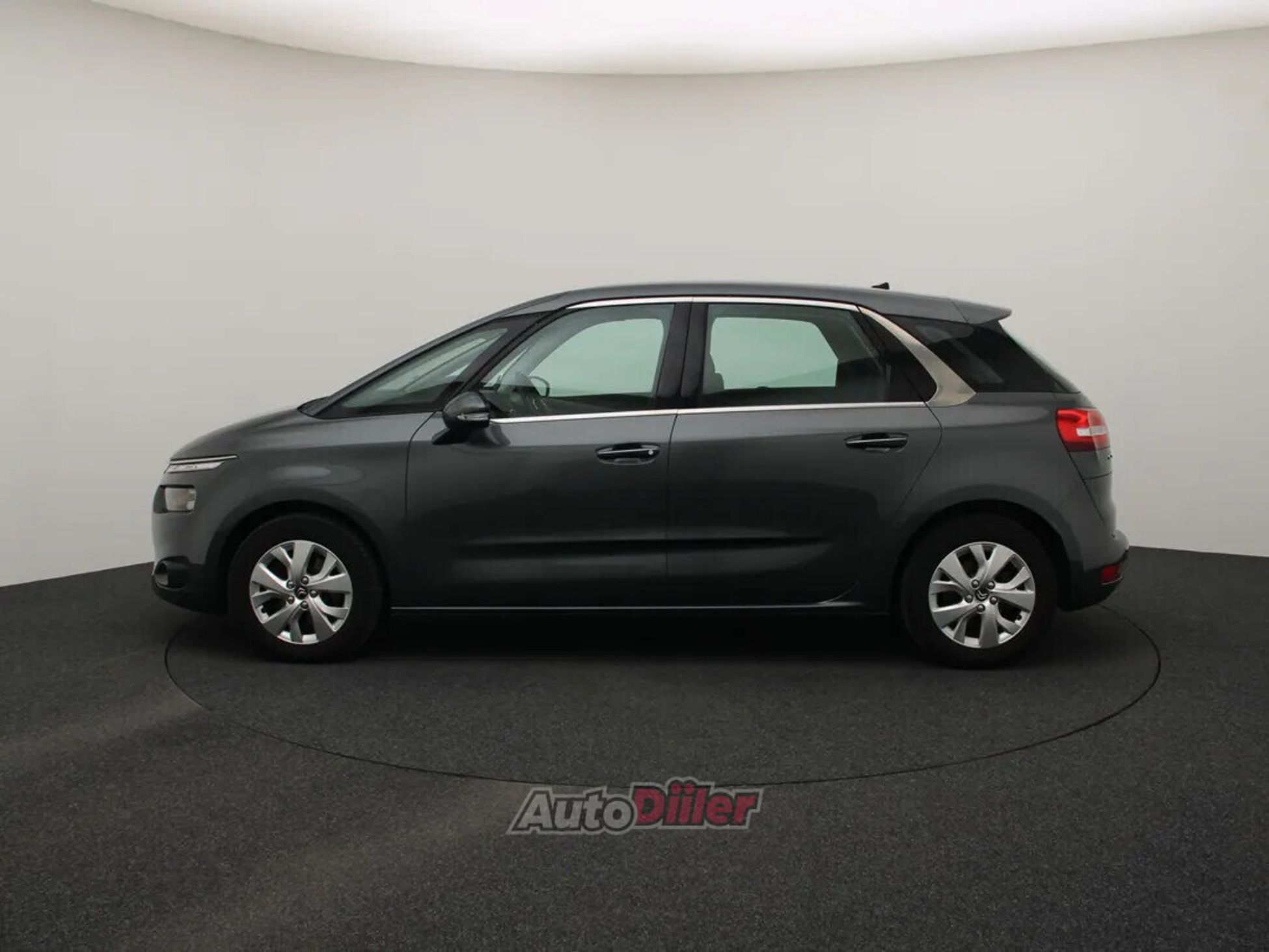 Citroen C4 Picasso Intensive 1.6 121kW 2014, kuva 6/10