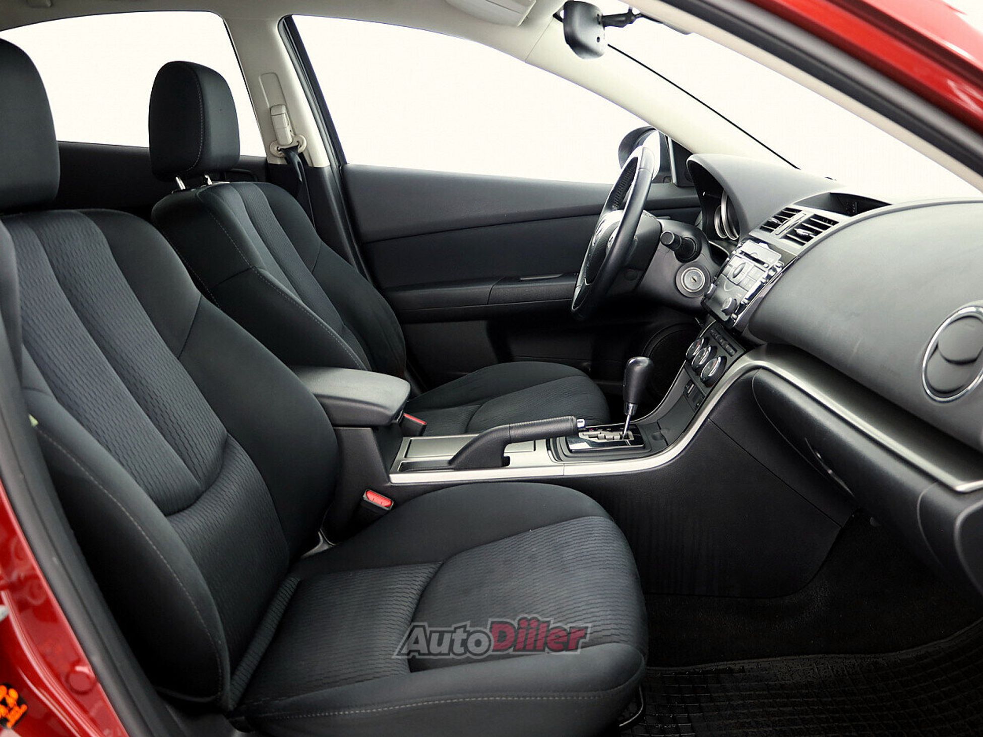 Mazda 6 2.0 114kW 2010, kuva 6/7