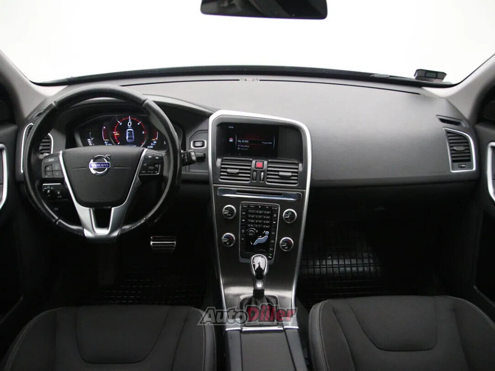 Volvo XC60 2.0 133kW 2017, kuva 2/10