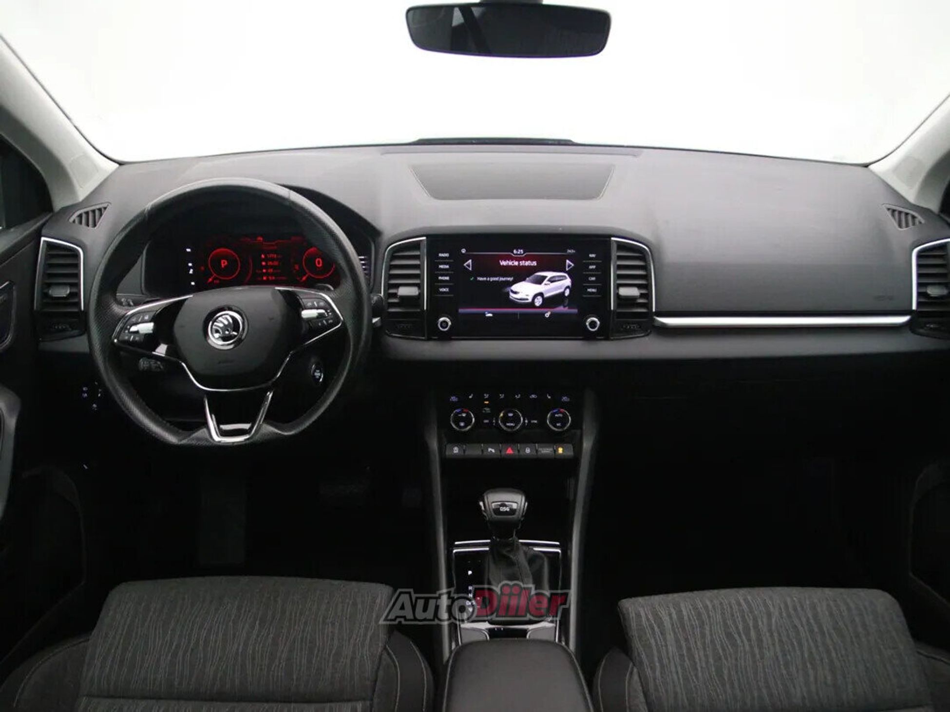 Skoda Karoq 2021, kuva 2/10