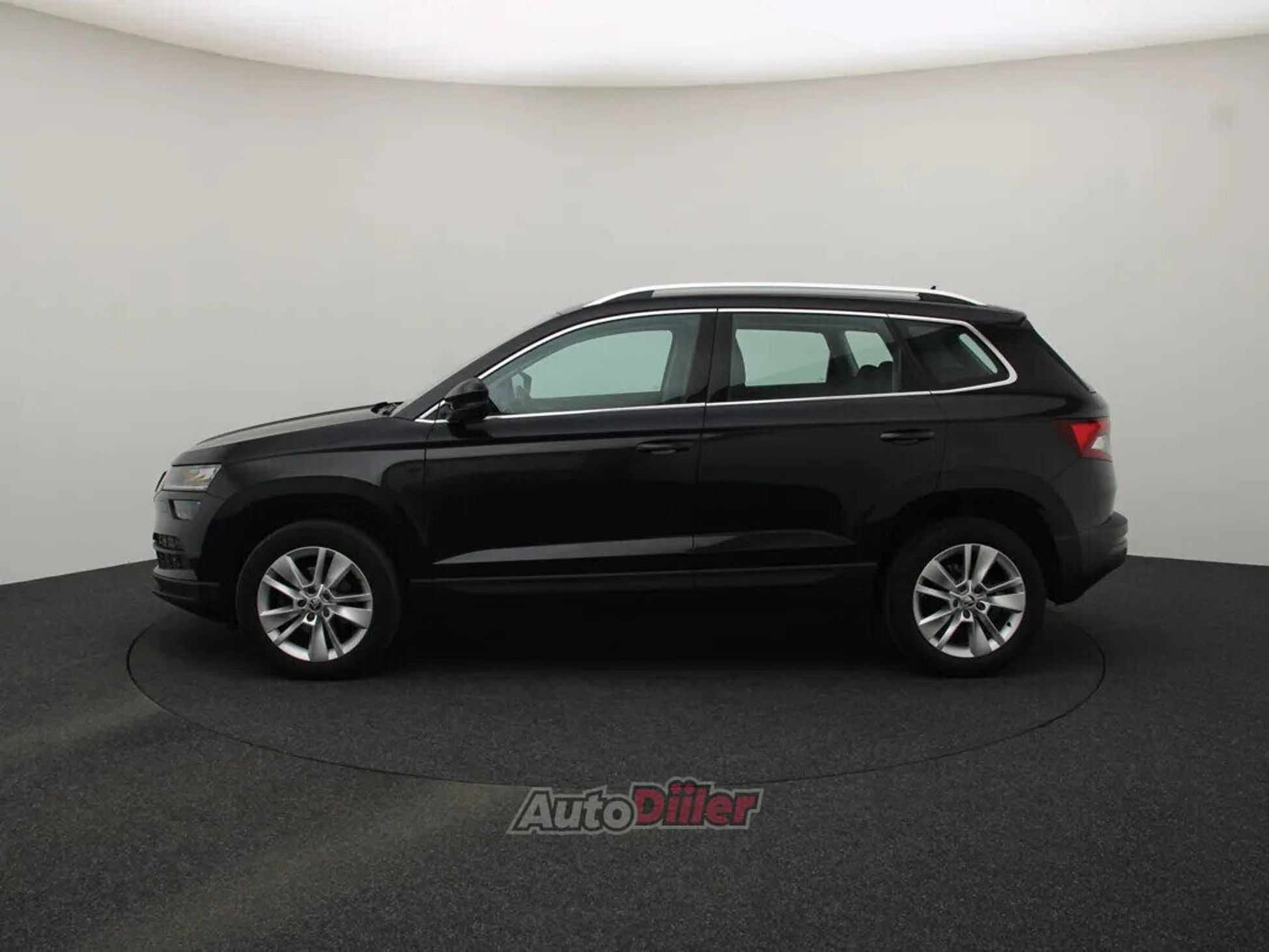Skoda Karoq 2021, kuva 6/10