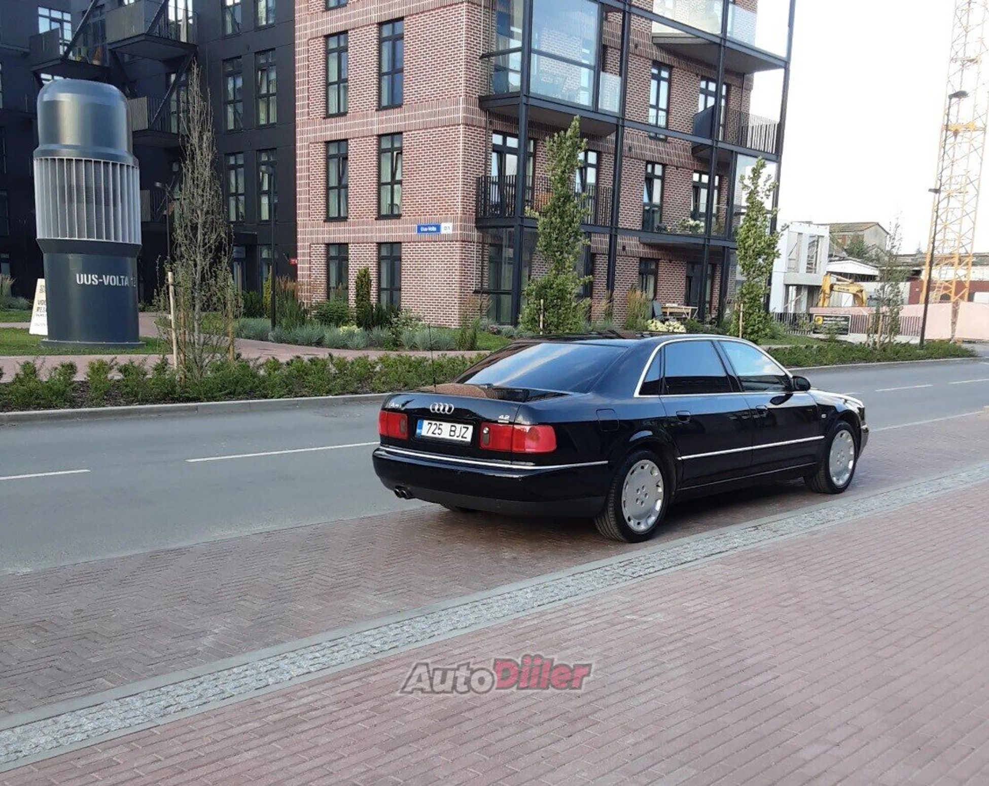 Audi A8 Lang 4.2 228kW 2001, kuva 6/10